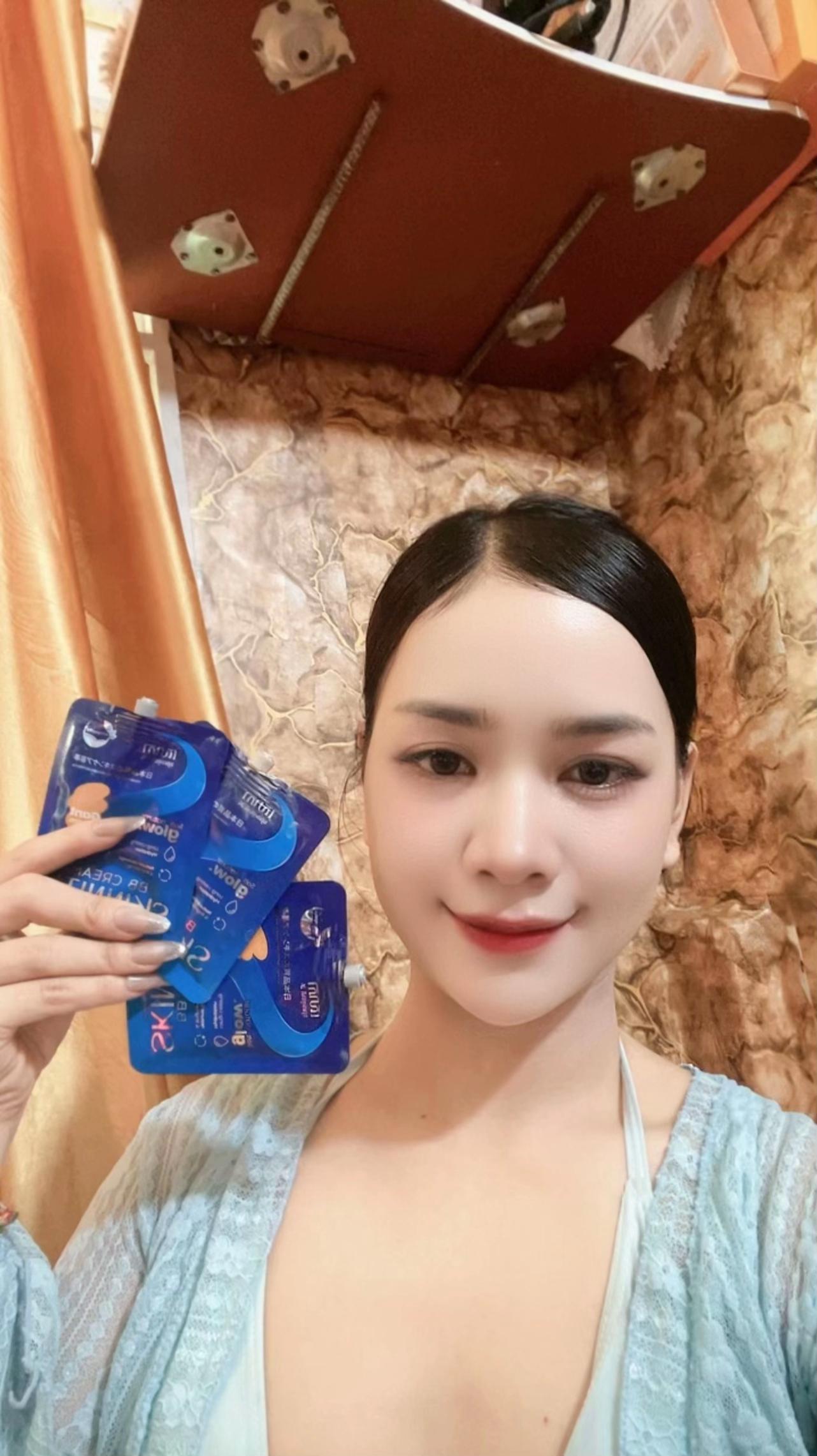 @ដានី