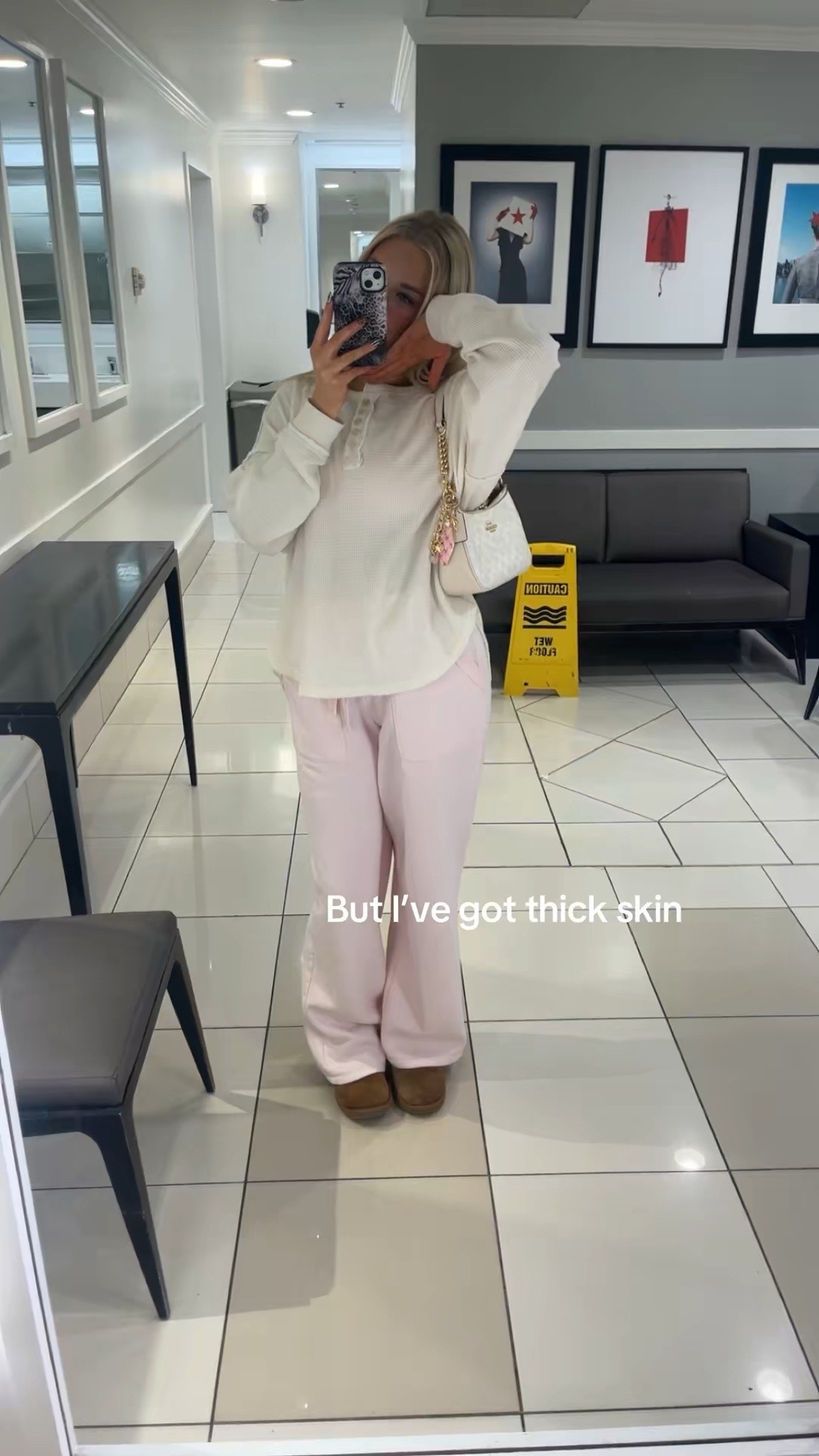 @rainbow.glitter.kitty