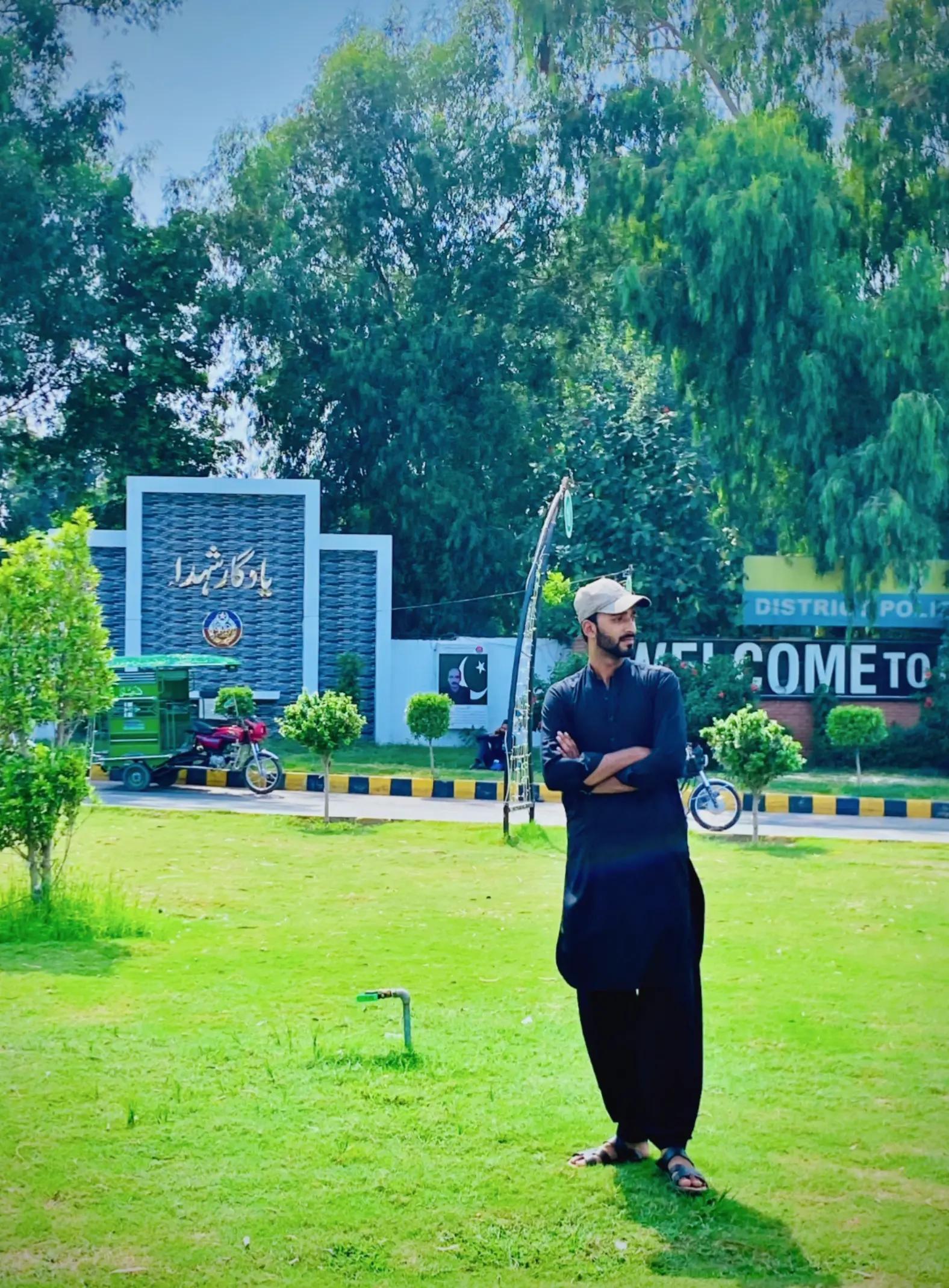 @حیدر کھوکھر 🌸🫠