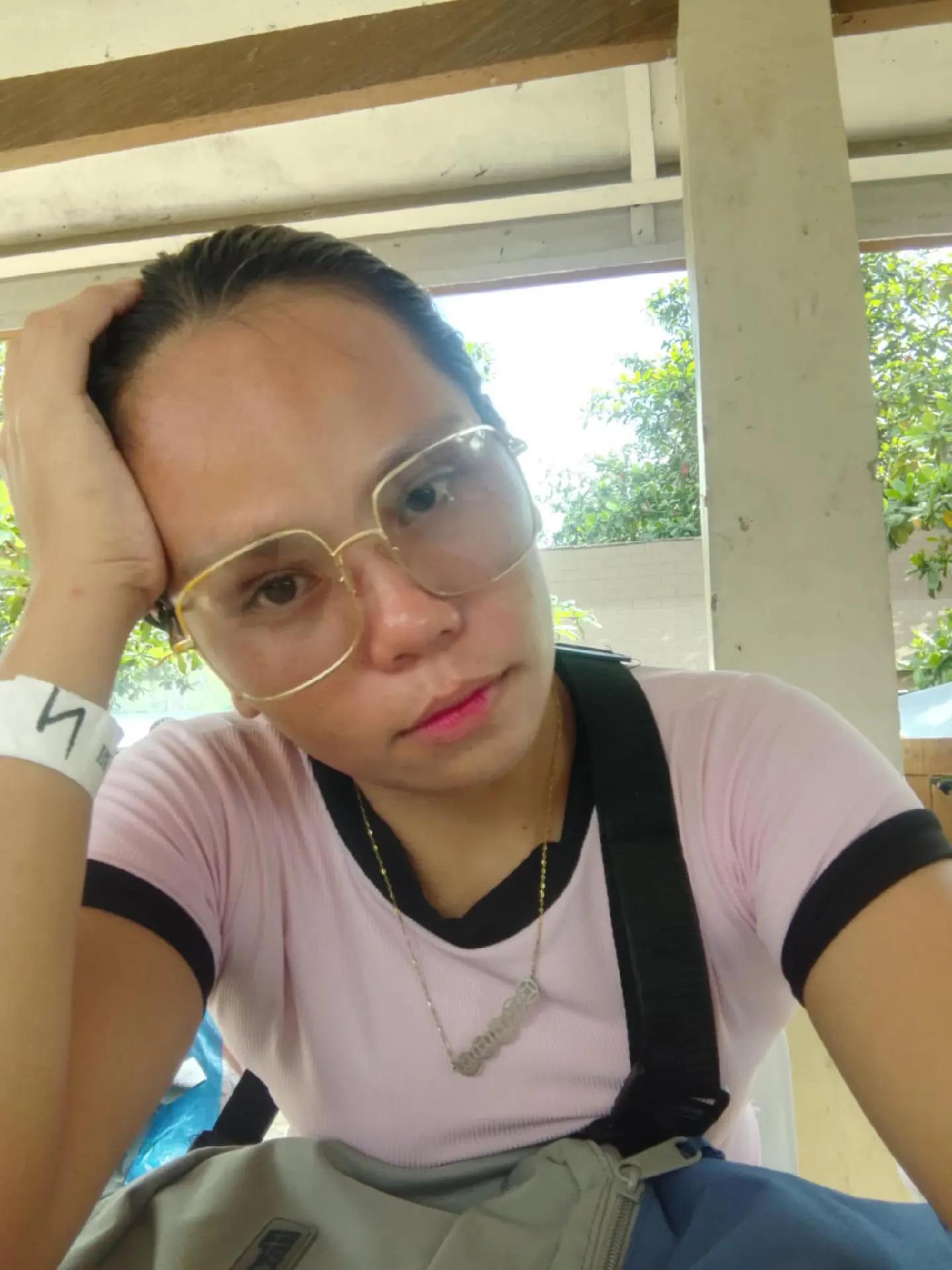 @๓ร. ງ