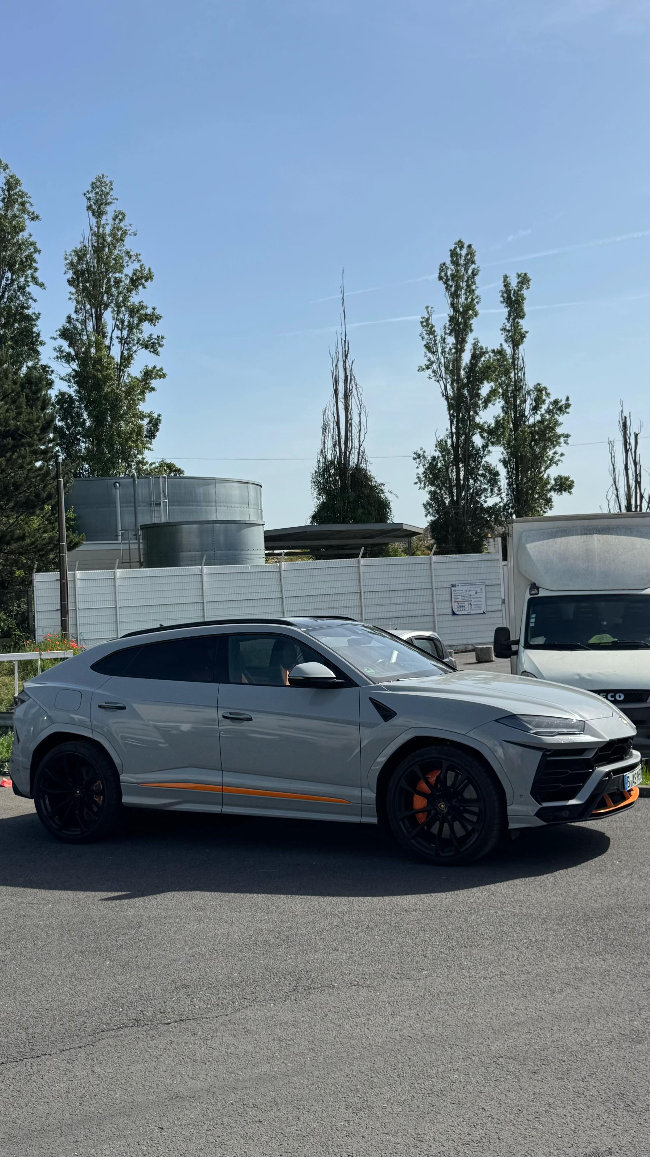 @⚜️BT 🏎️CAR 75