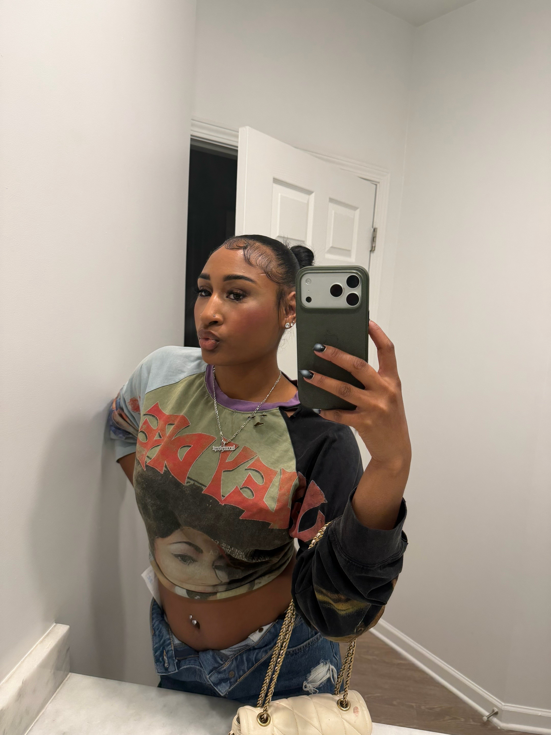 @Thereinyv