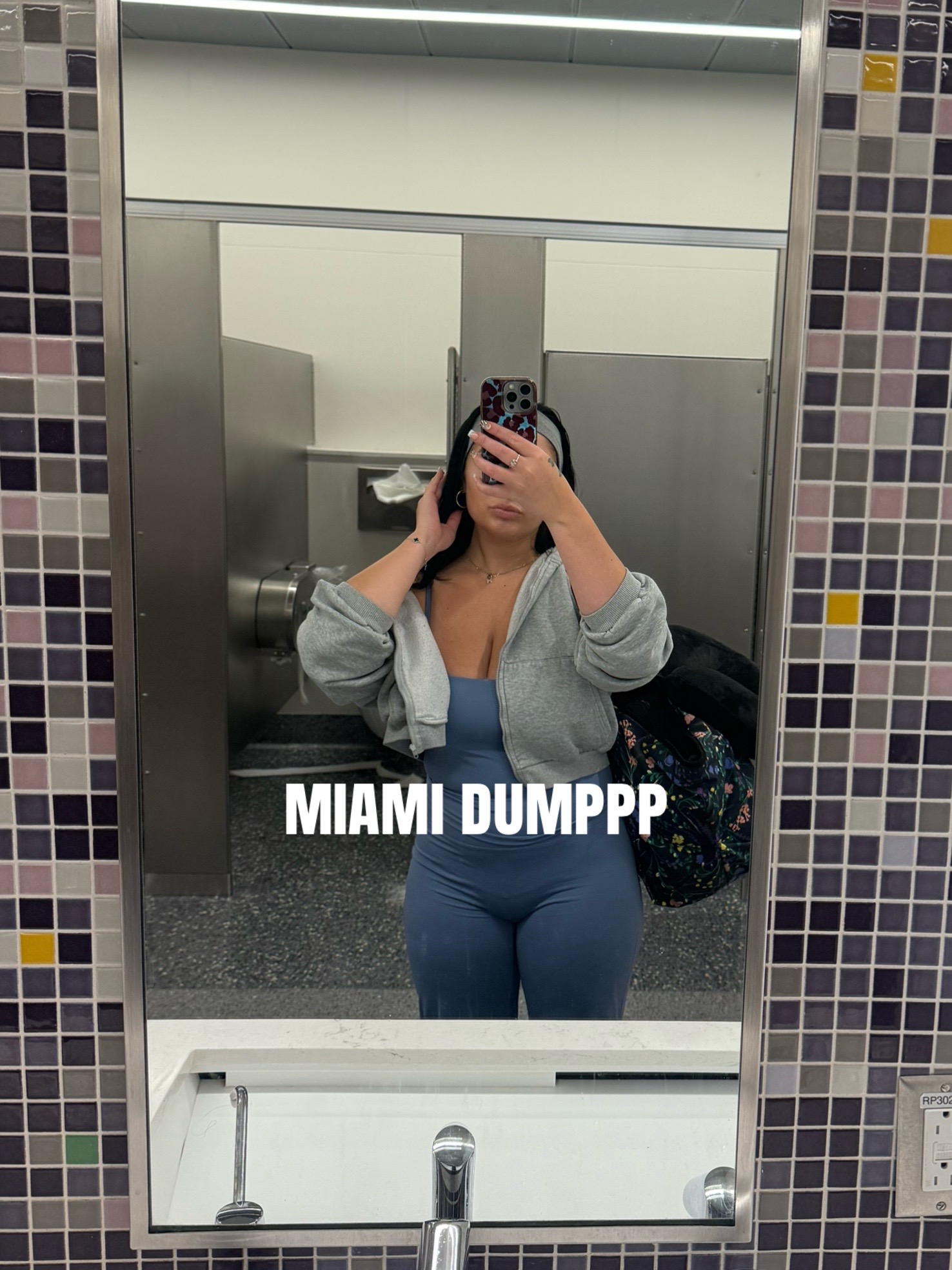 @helenamuoio_