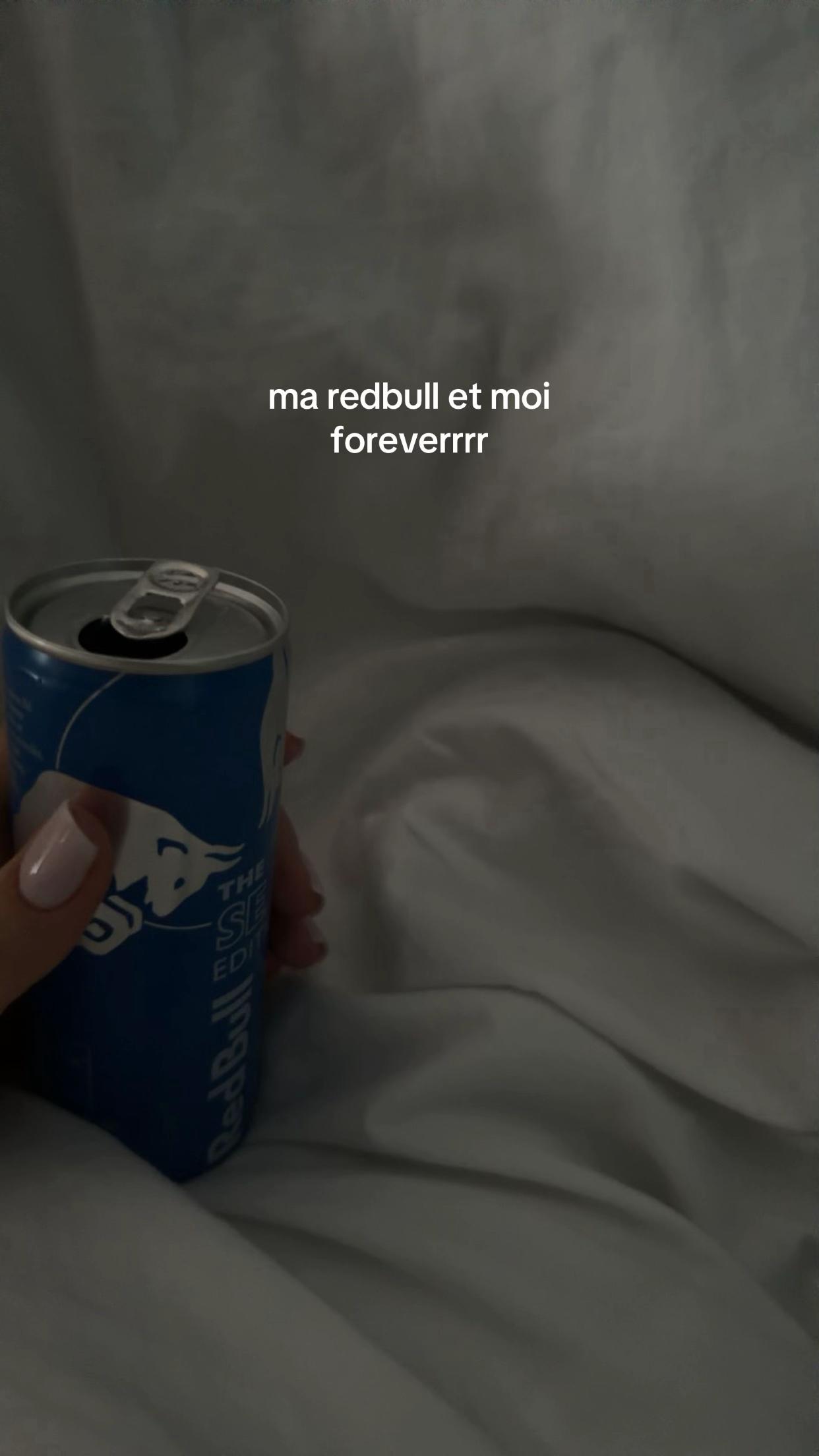 @𝟖