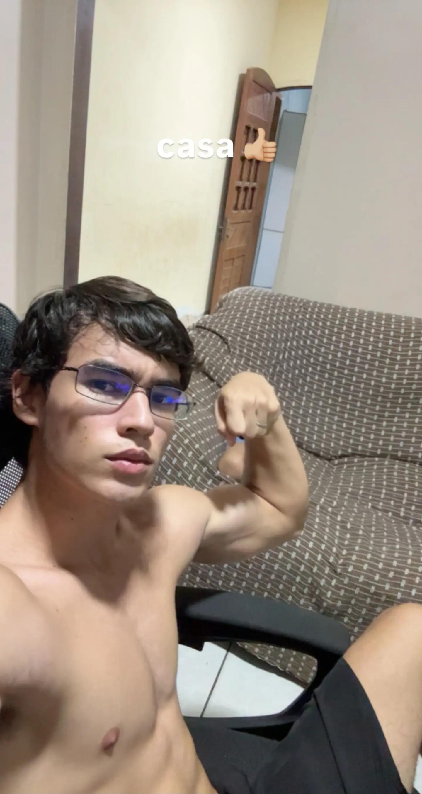 @Reggie ๐ฎ๐ช