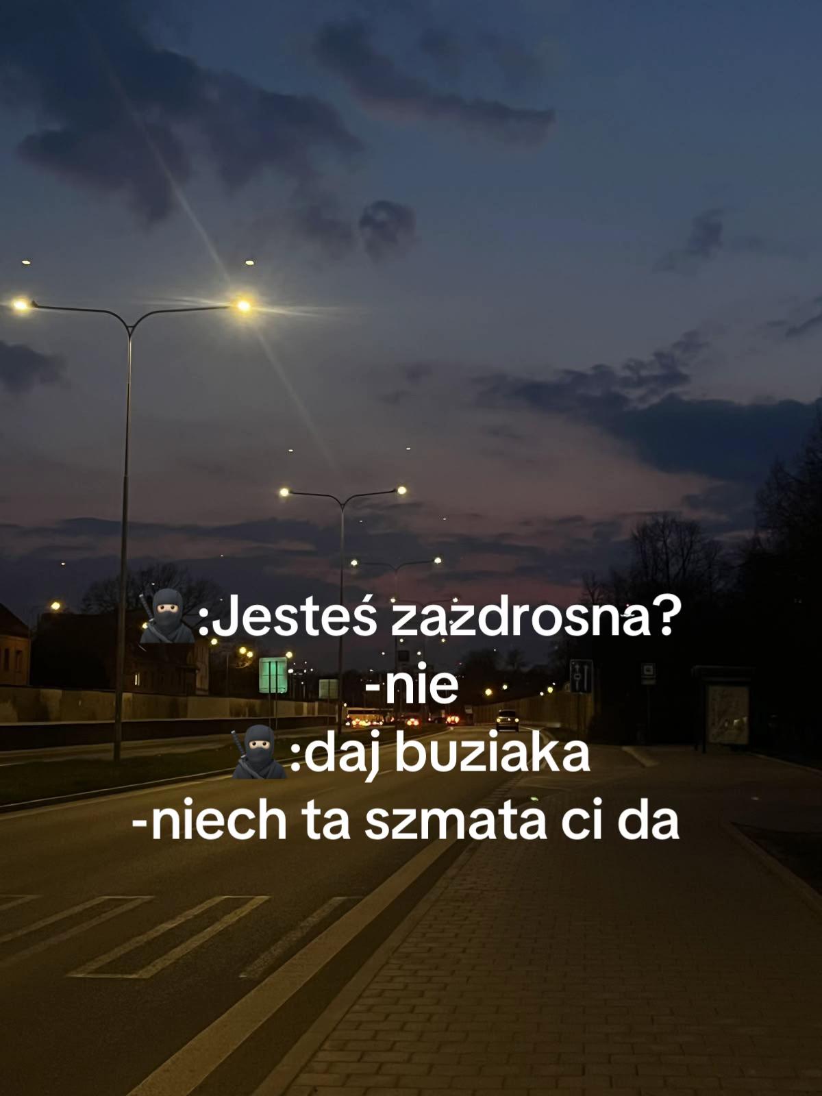 @Wszytsko i nic