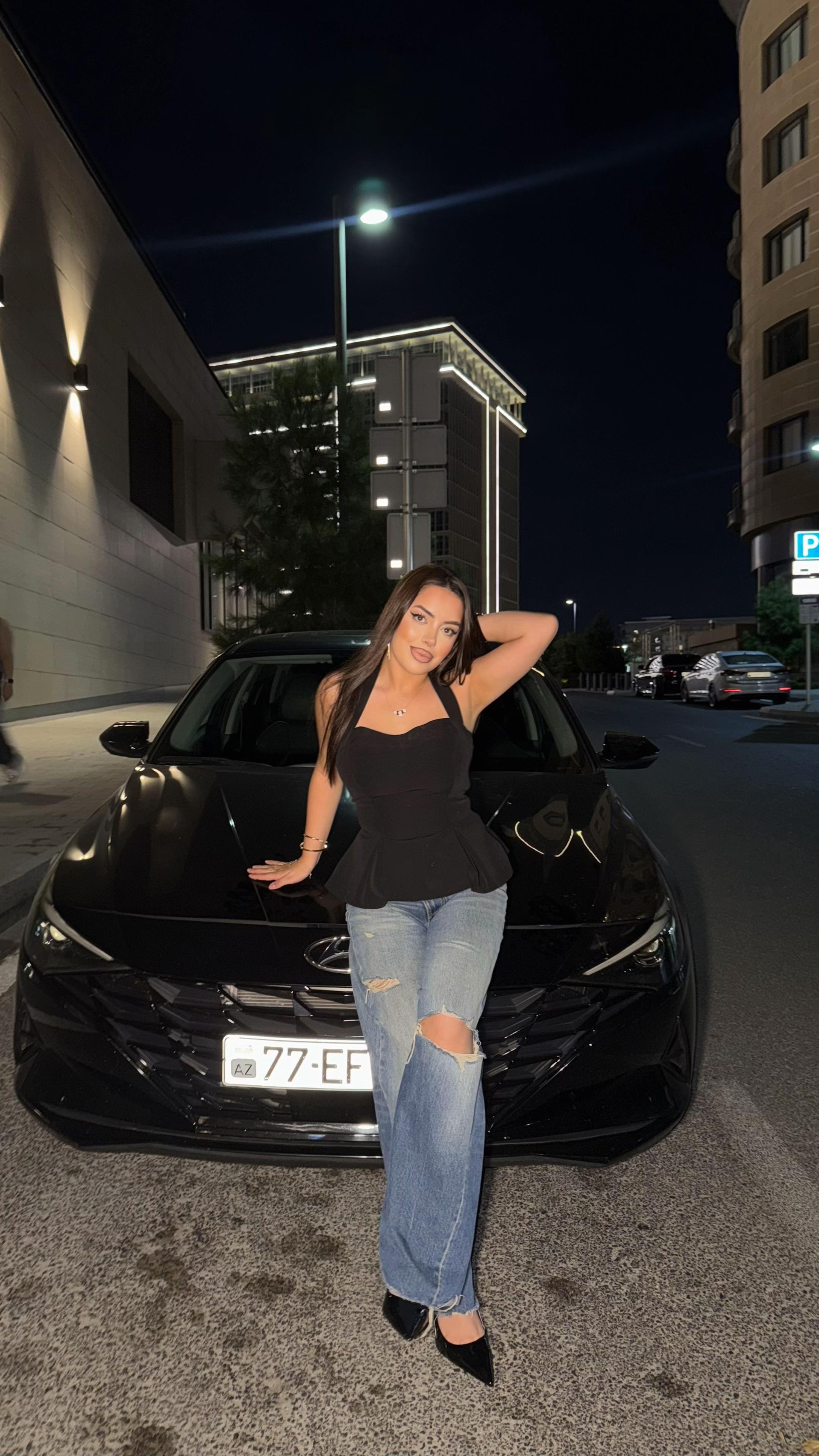 @Efsane♌︎