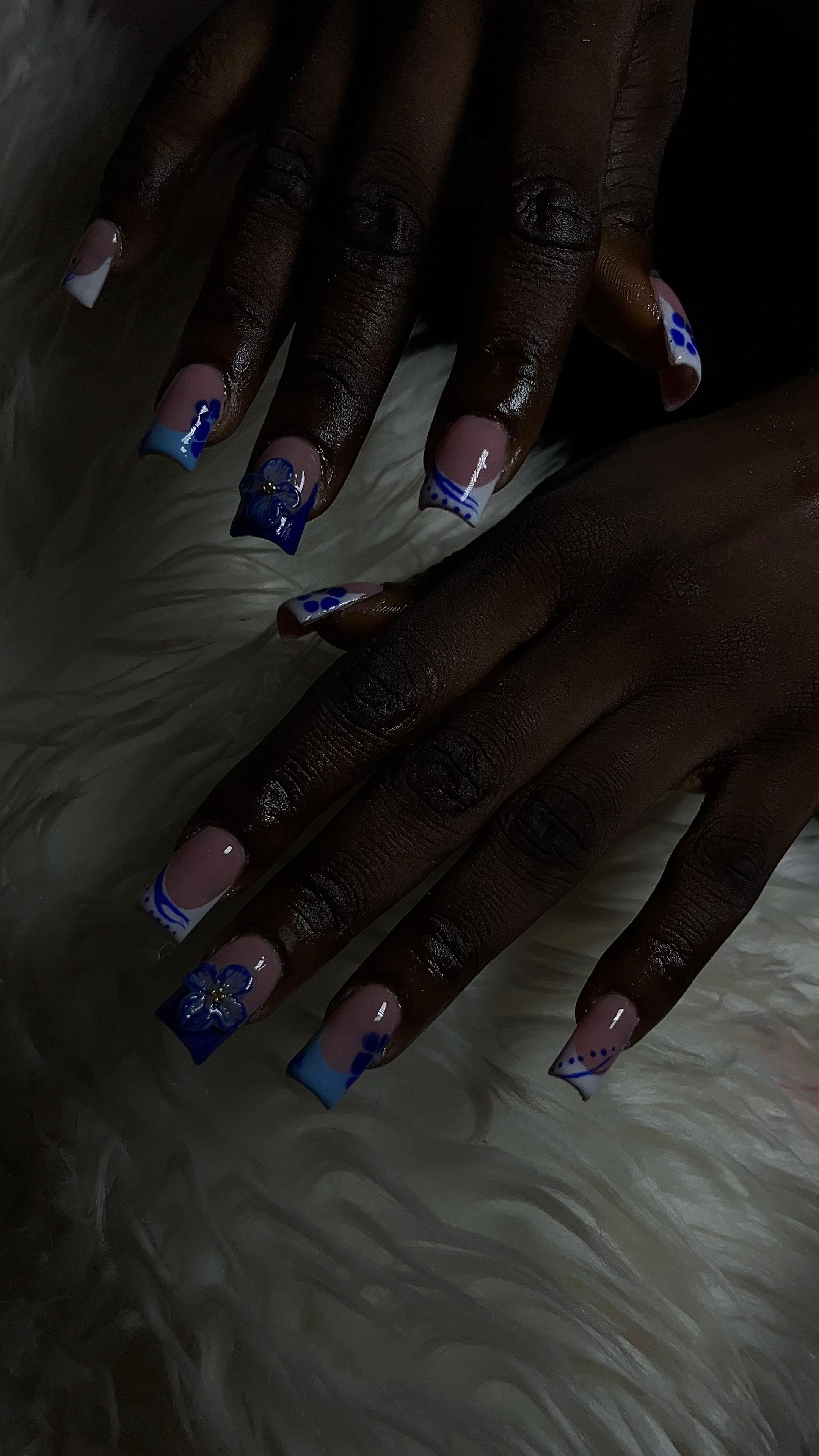 @Owerri~Nail and Lash Tech💅🏻