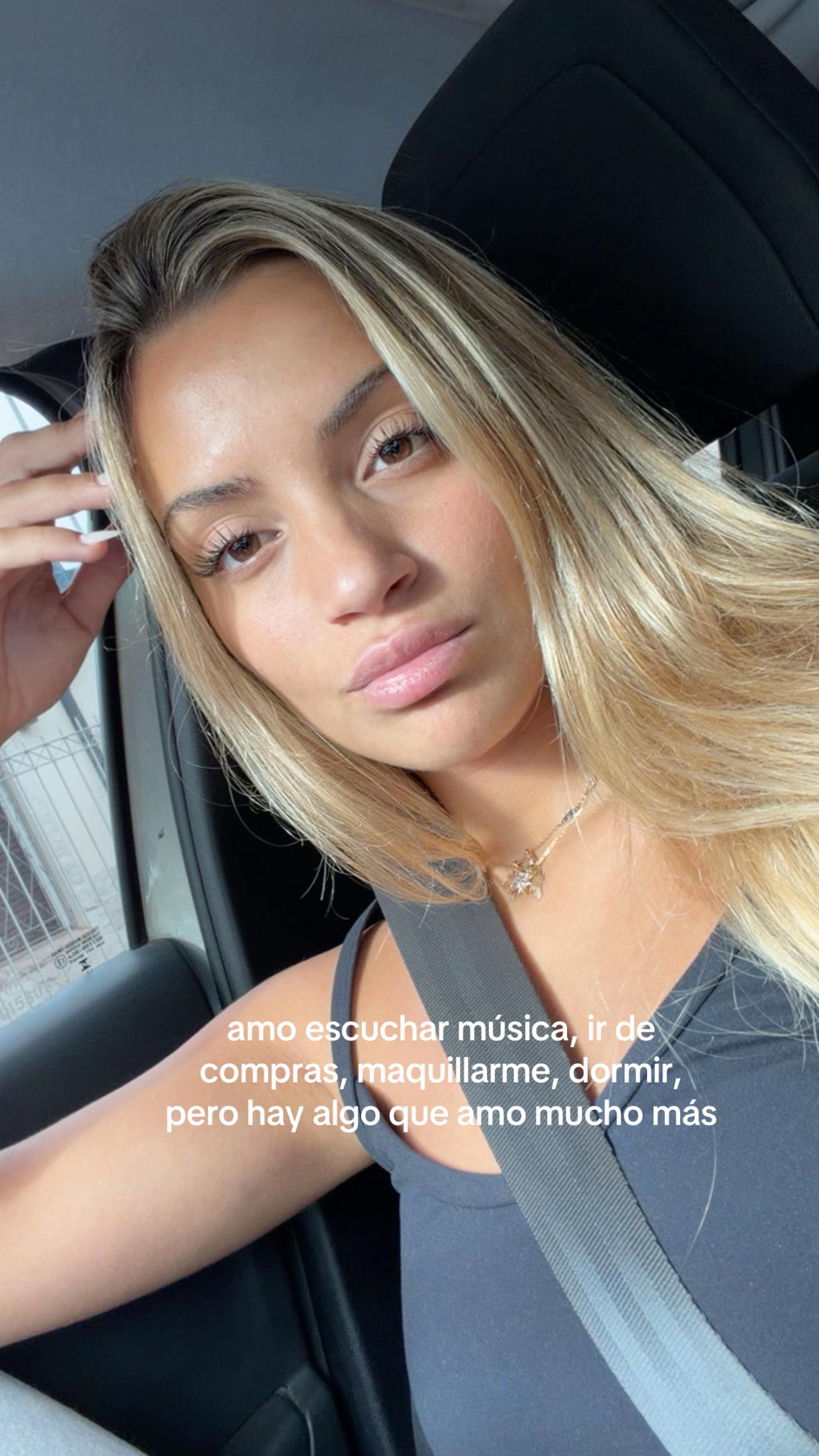 @Delfina 🦋