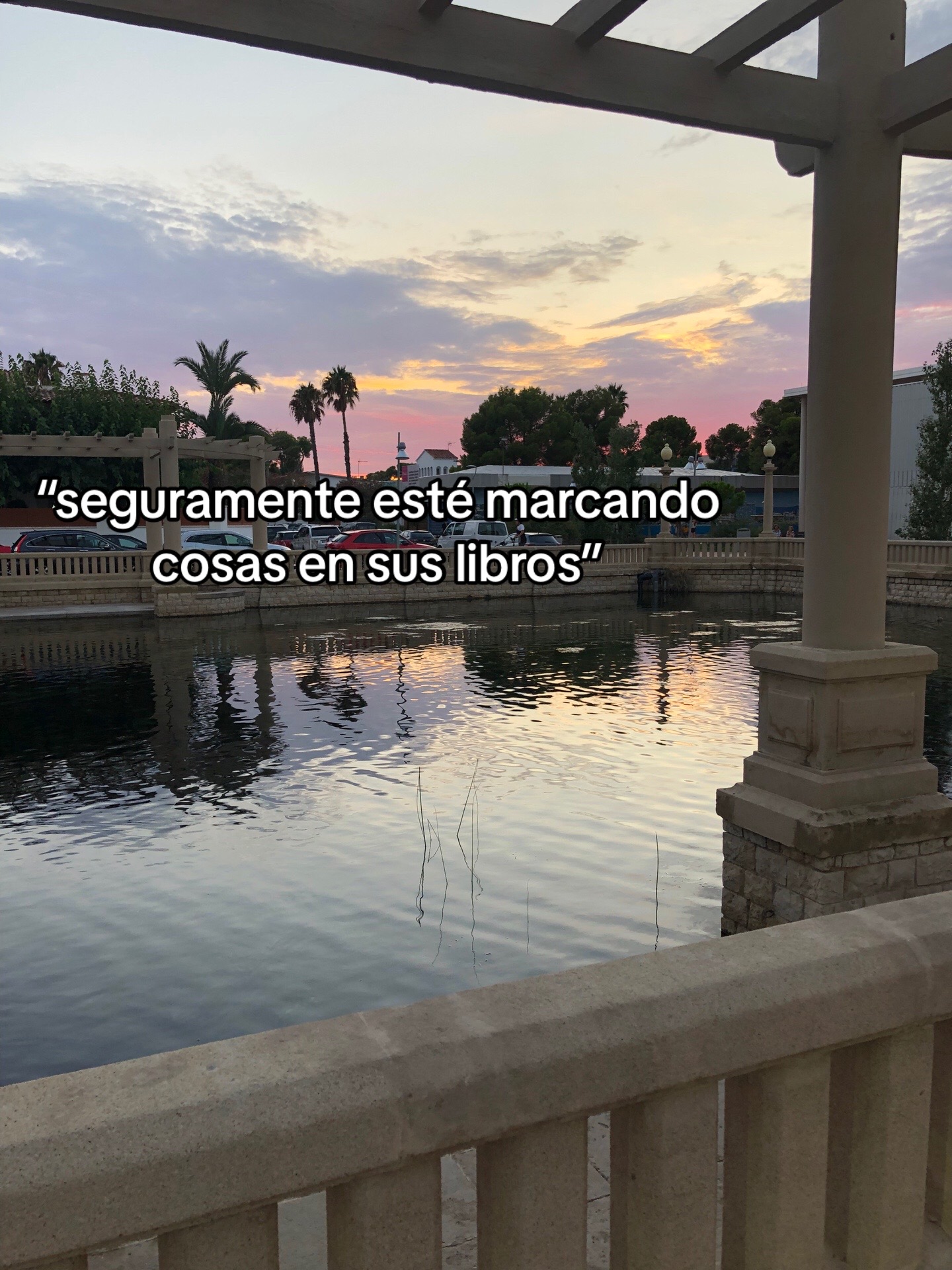 @𝐚𝐫𝐨𝐚 🍂📖
