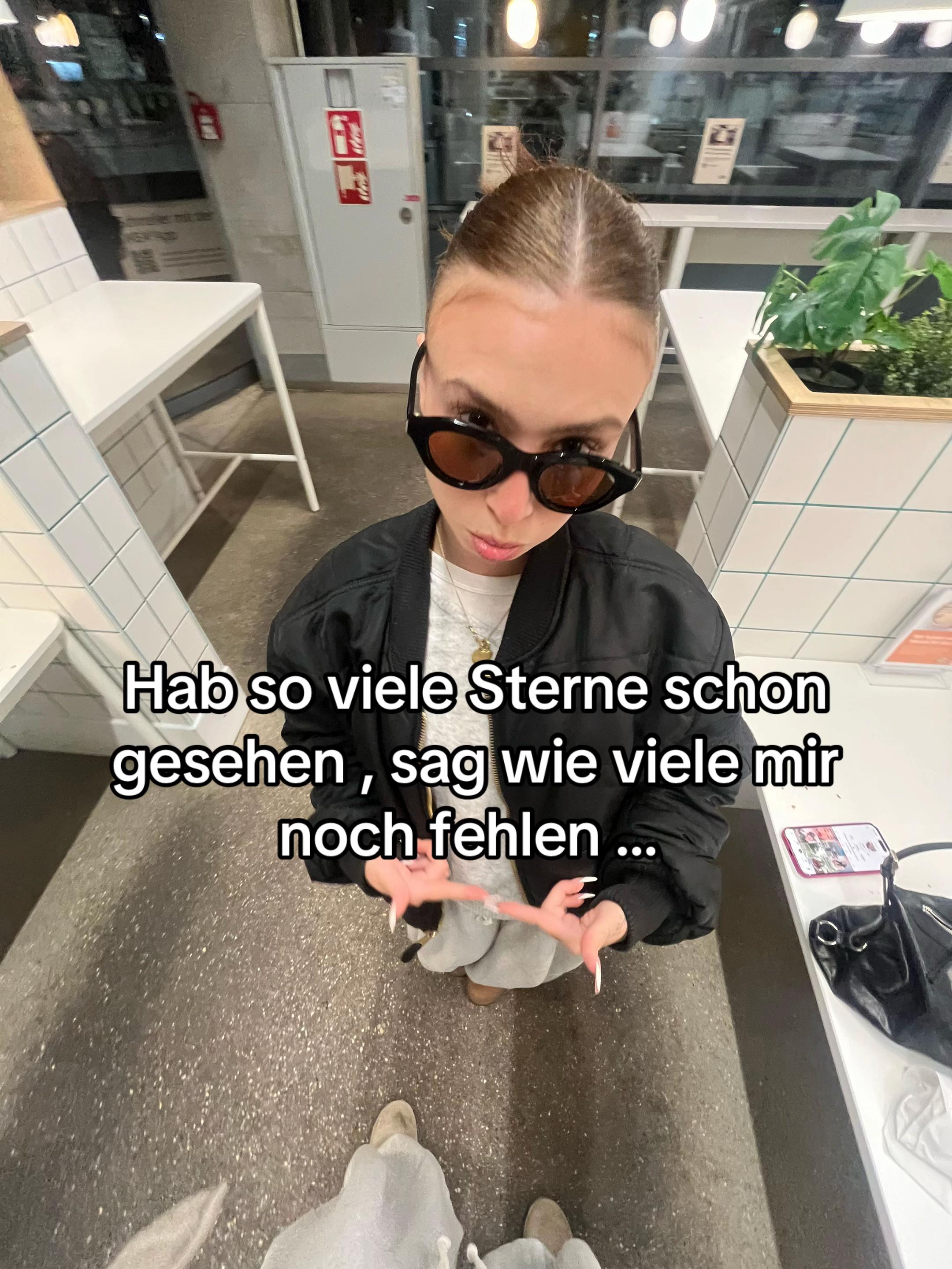 @VICKY