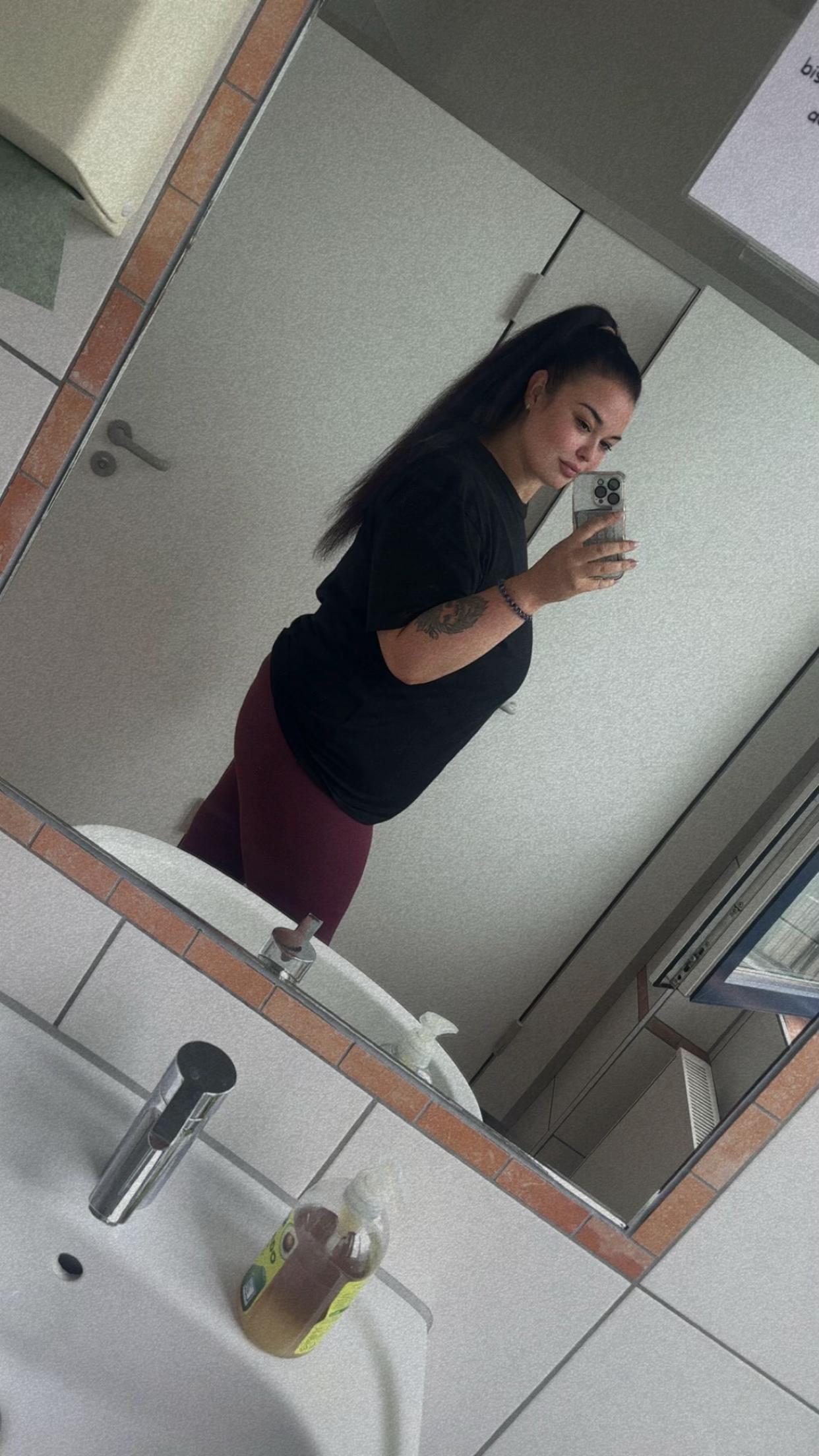 @deeey444