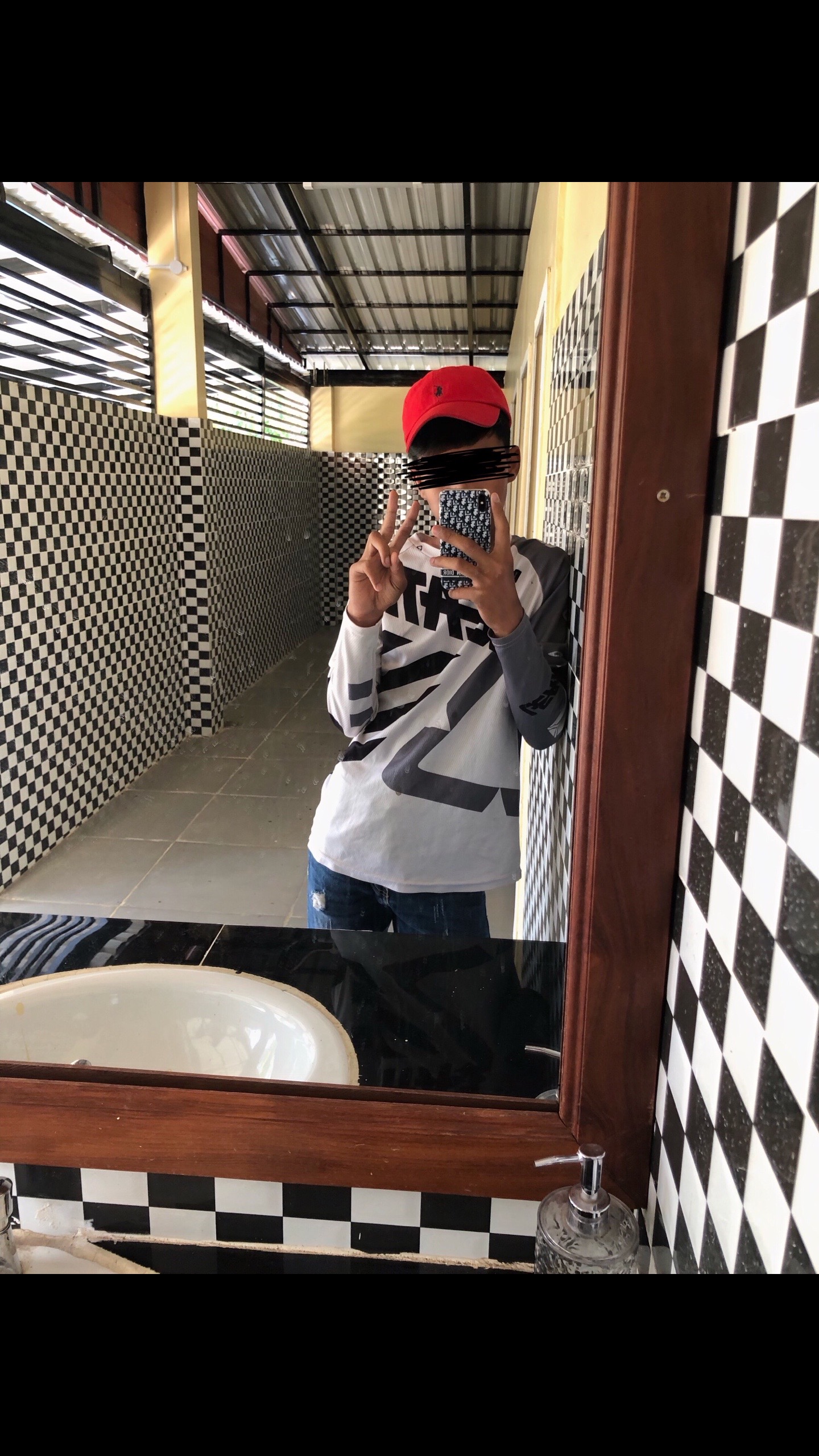 @Vik Rak.