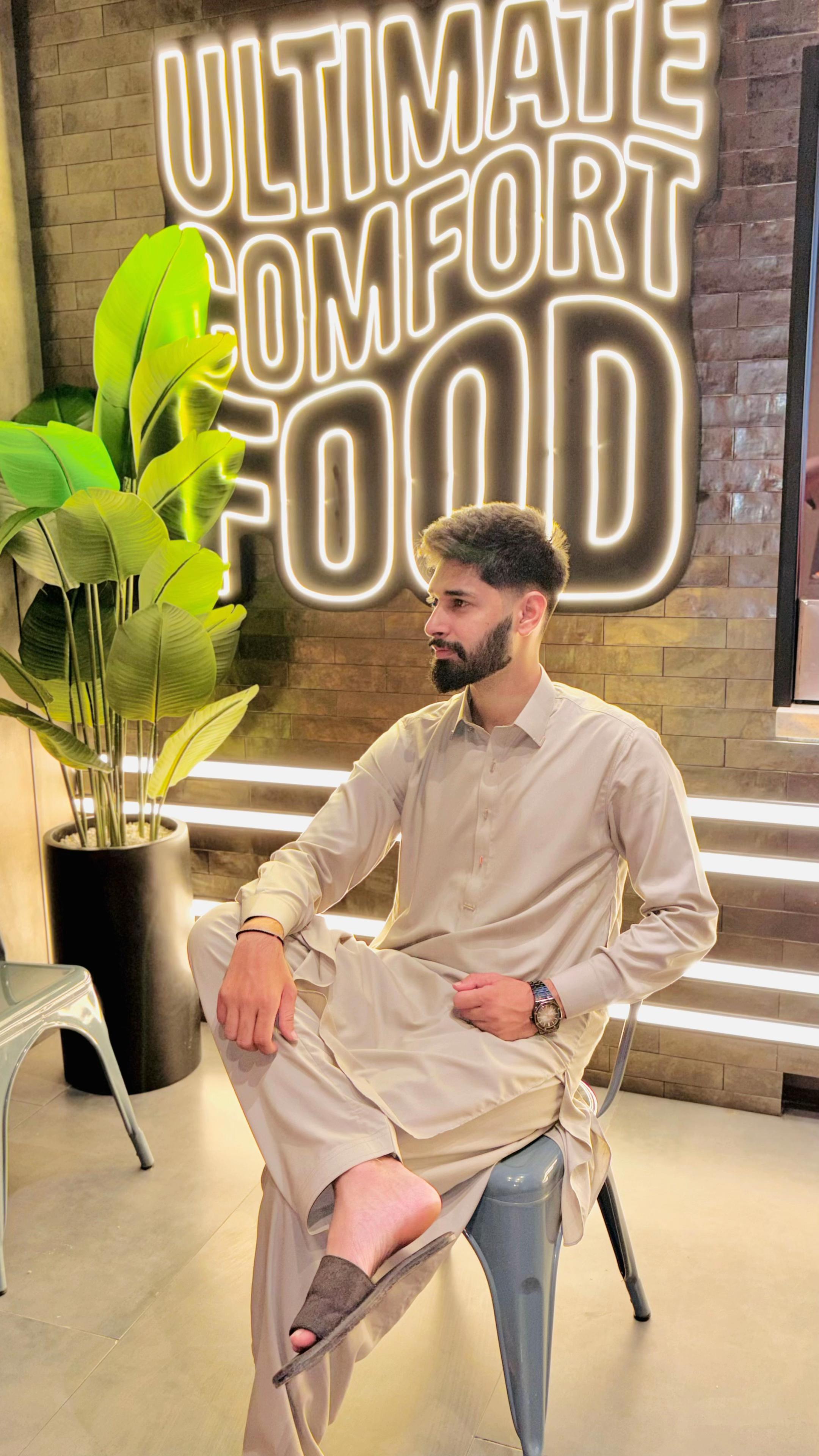 @HaMMaD JuTt