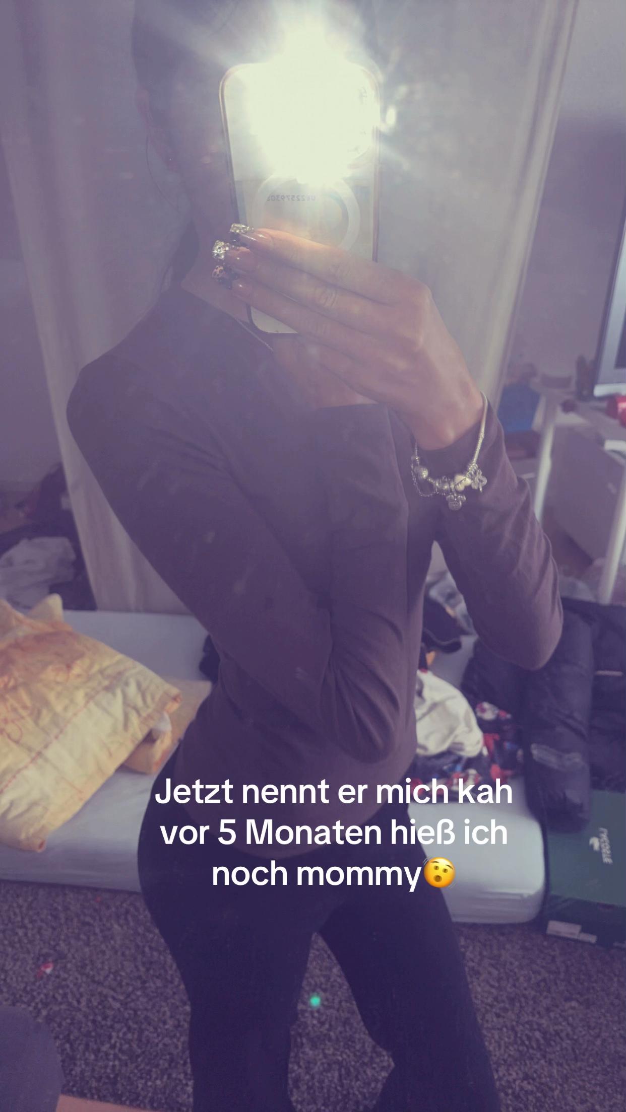 @𝐄𝐦𝐦𝐲