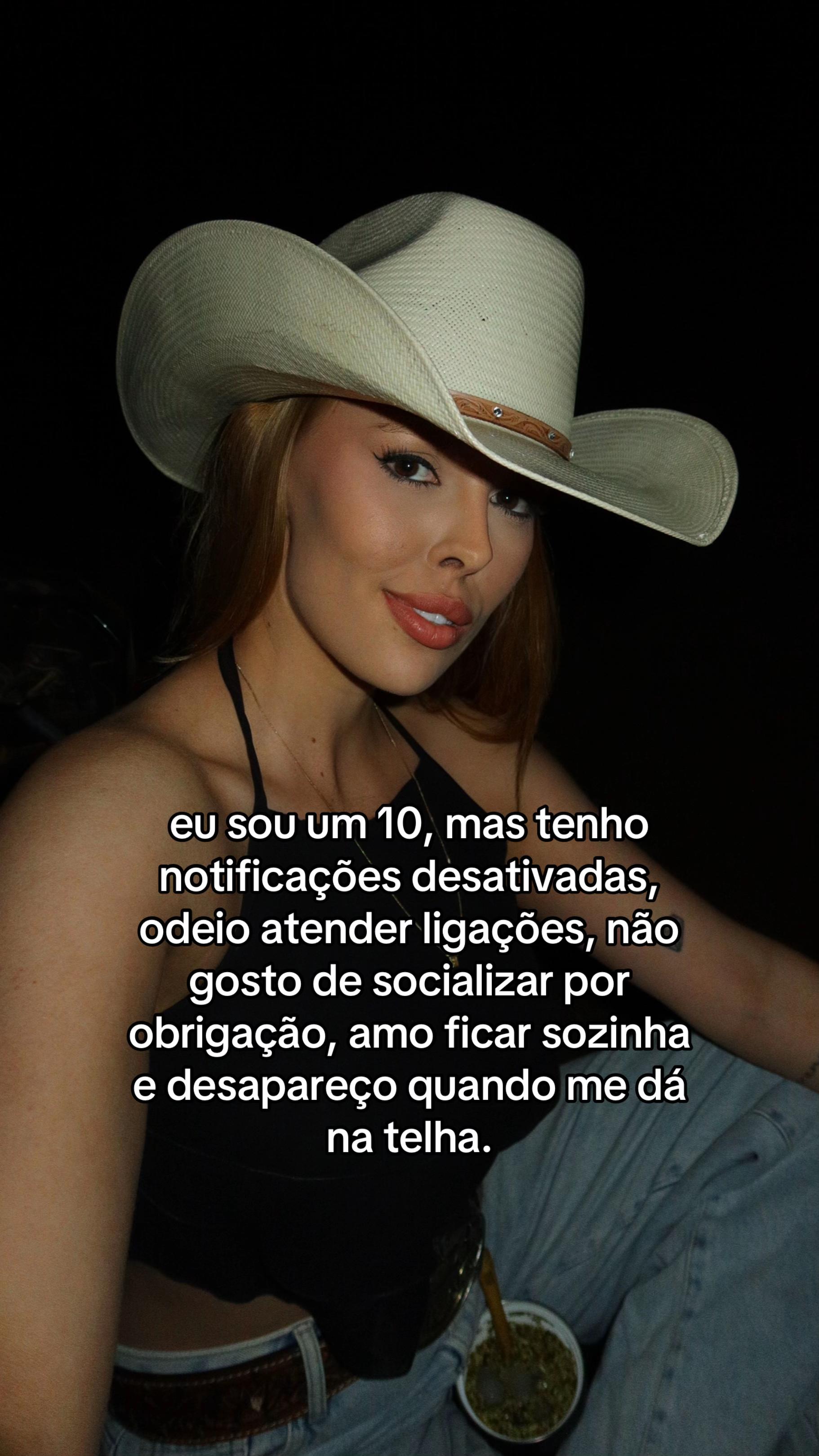 @Ana Carla