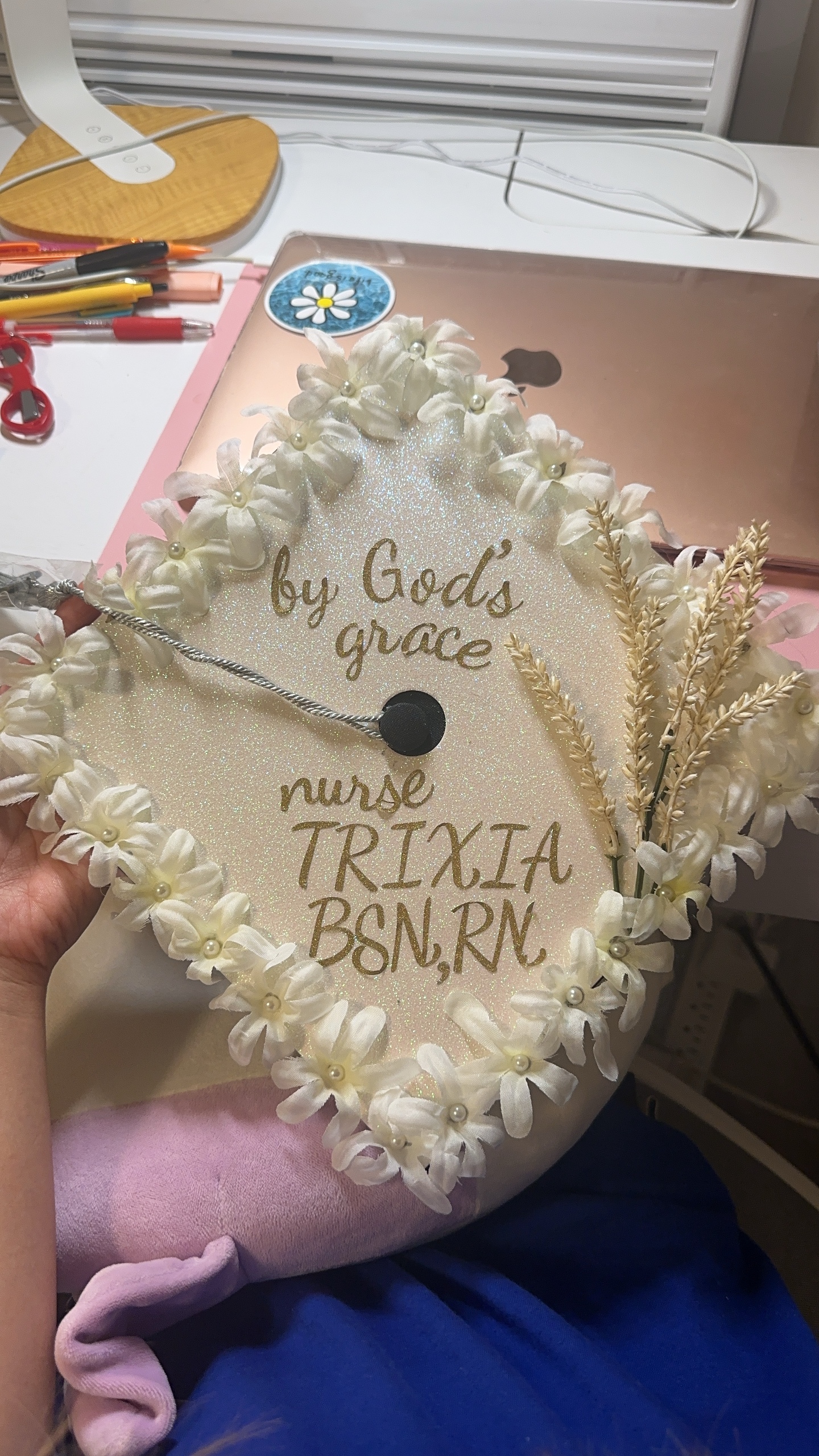 @Trixia