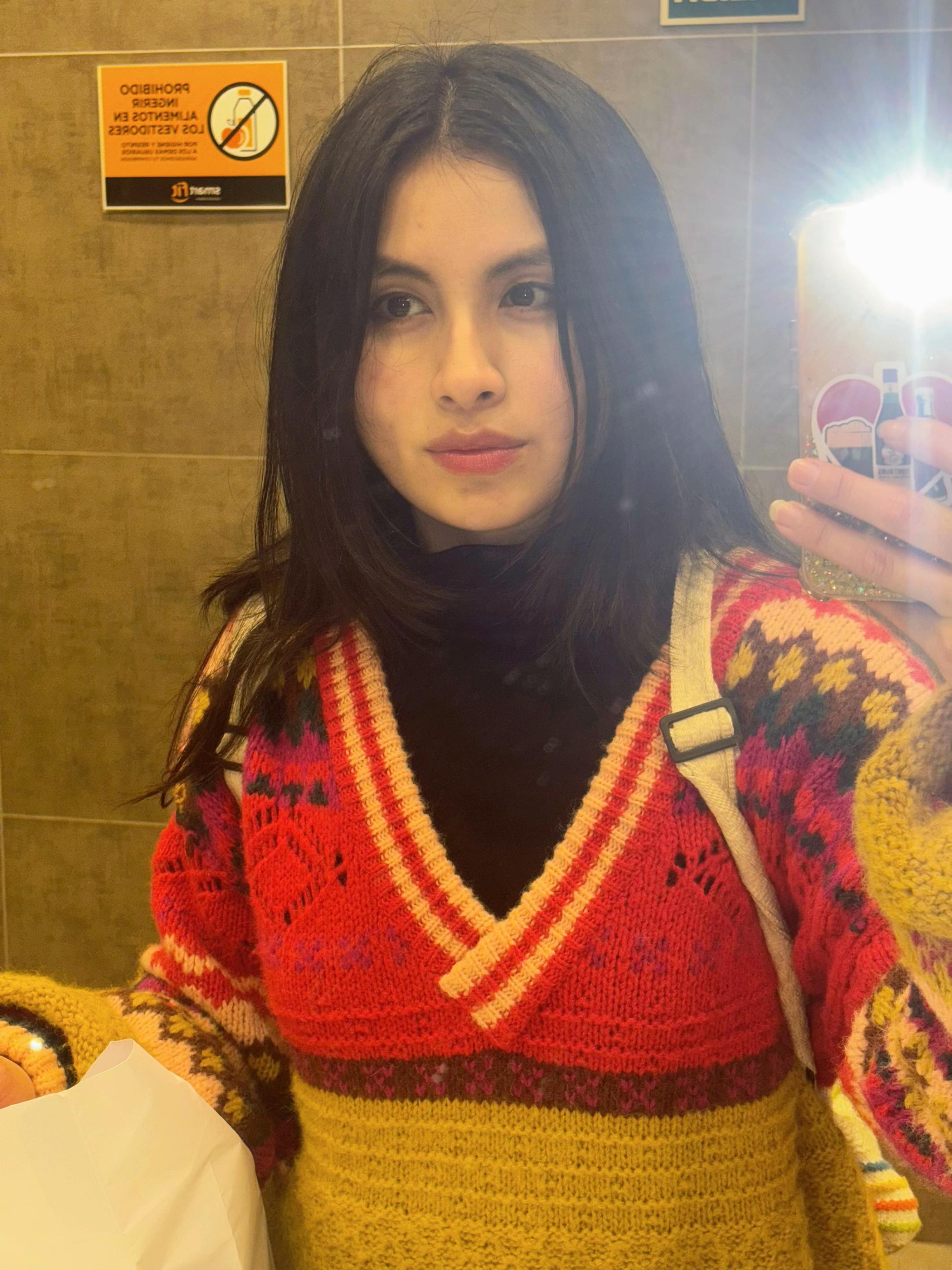 @luzzzz2503