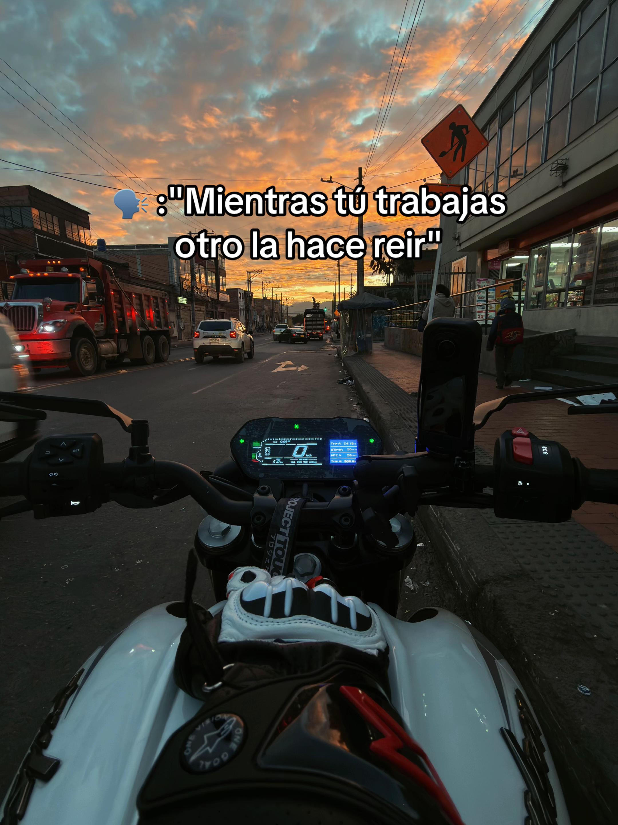 @Jhonatan⚡