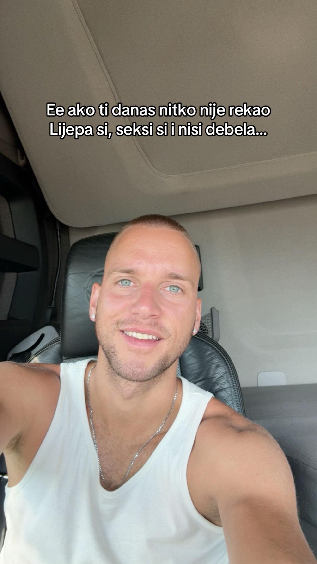 @RI MARKO