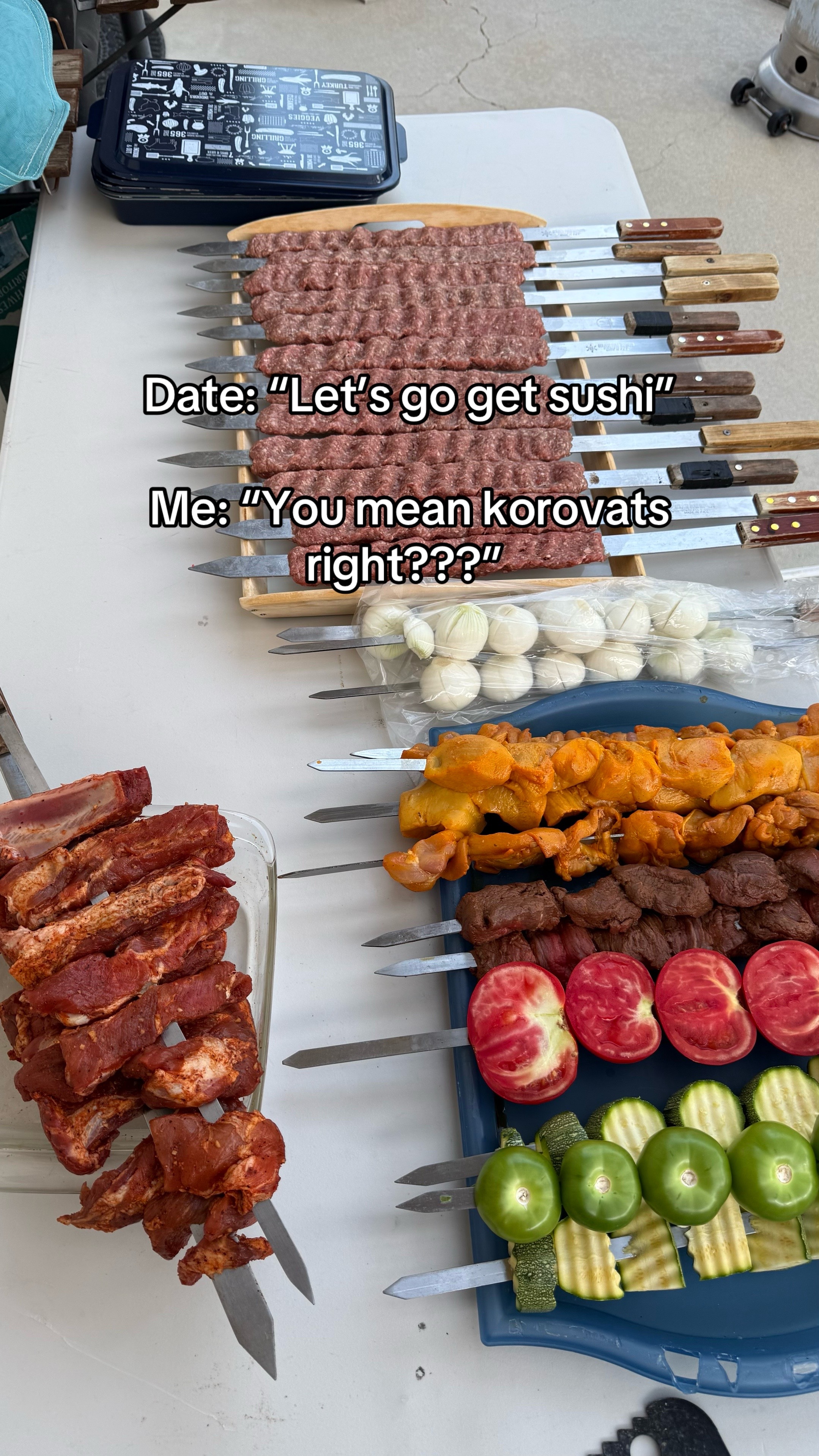 @loraikk