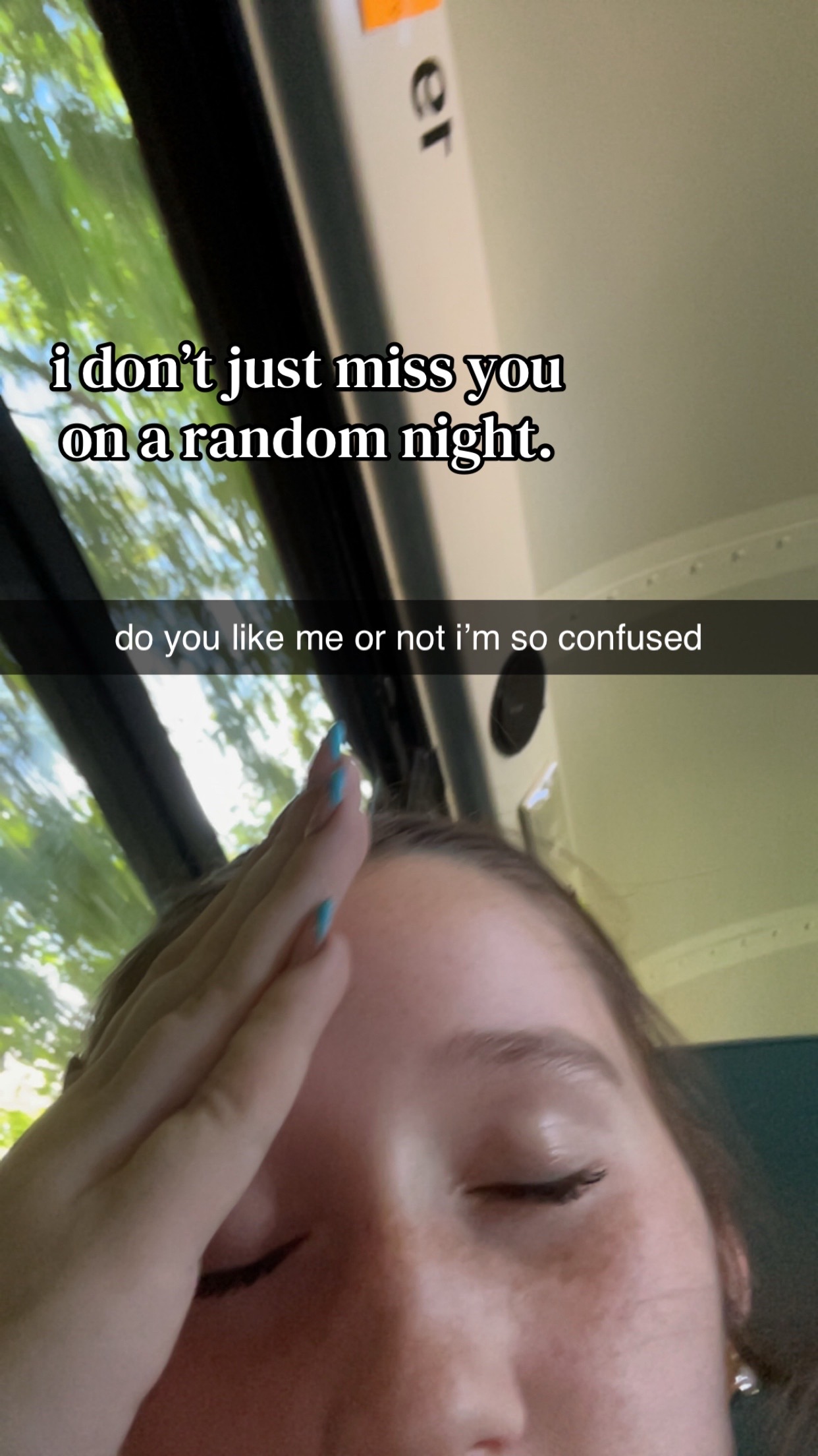 @🦄