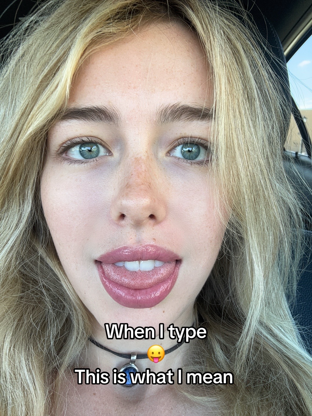 @buttonnosebunny
