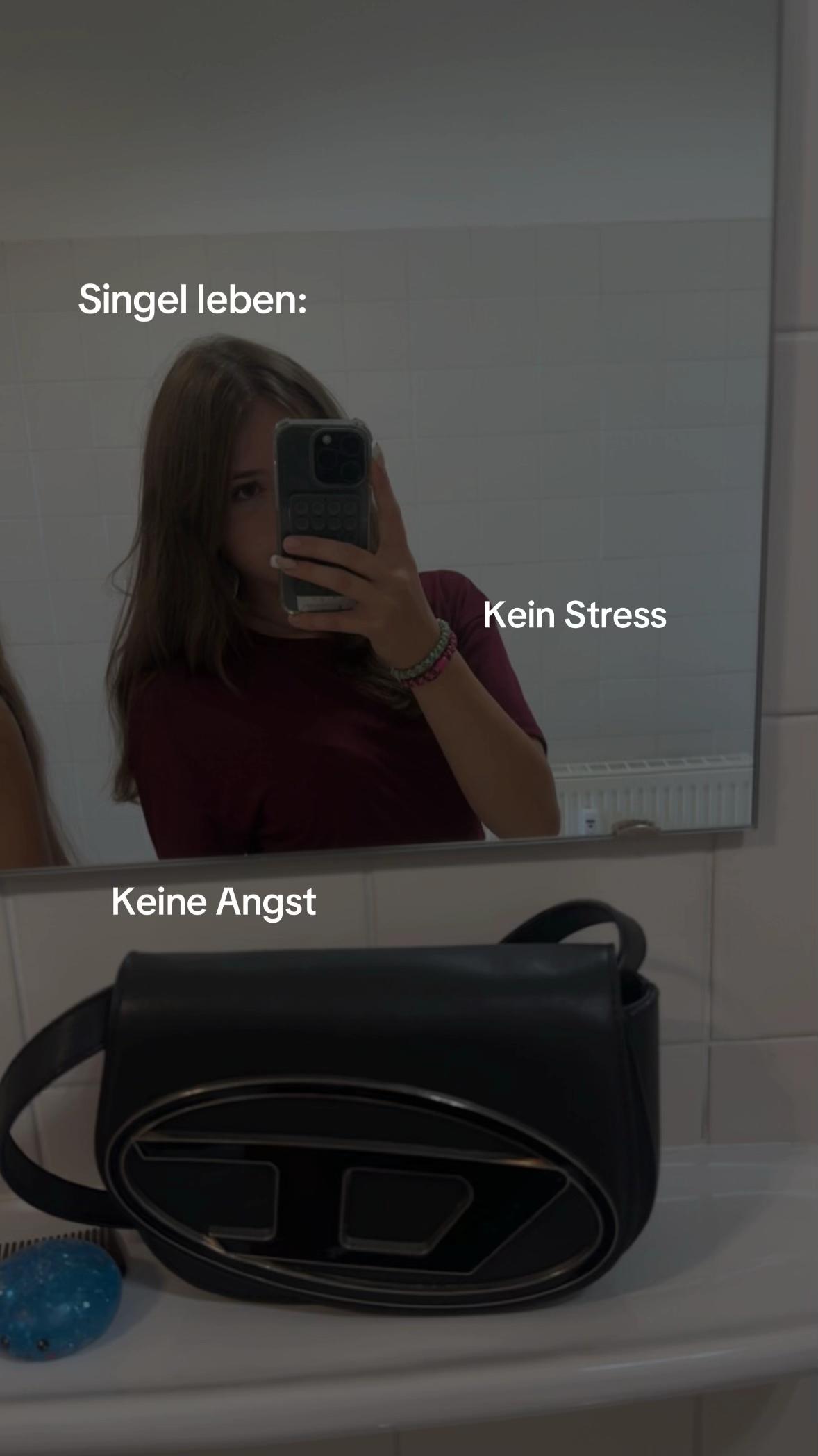 @💫