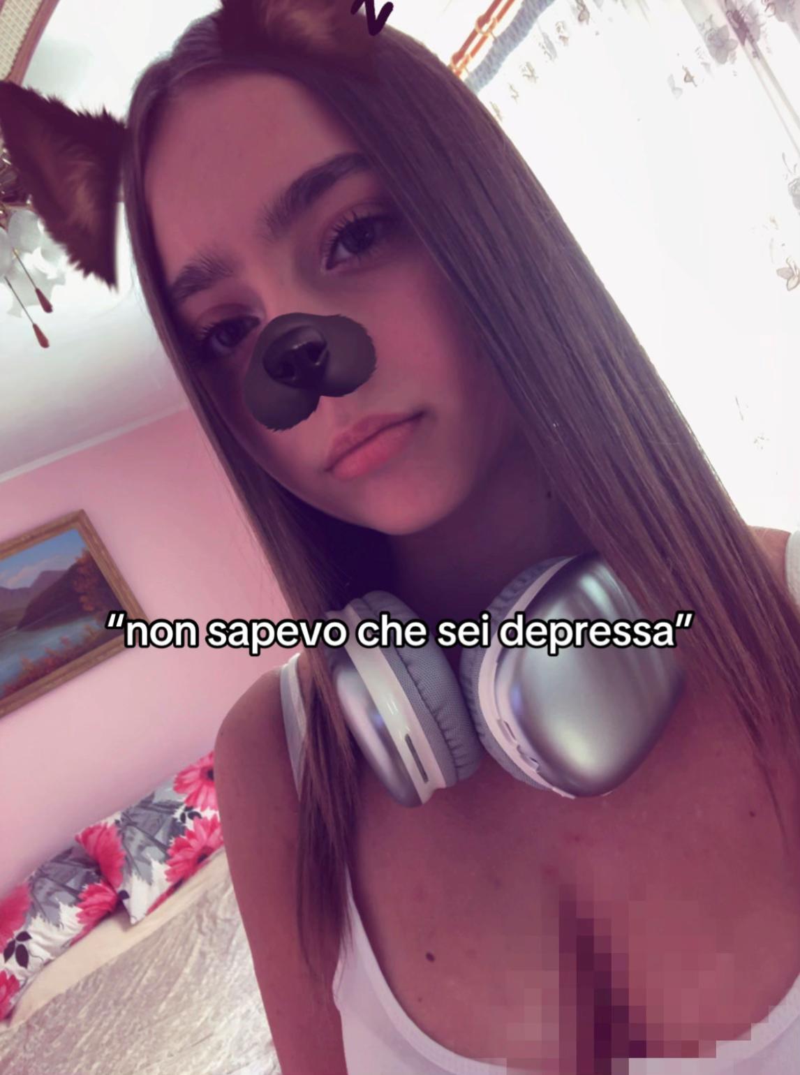 @𝓡𝓮𝓫𝓮𝓬𝓪💫
