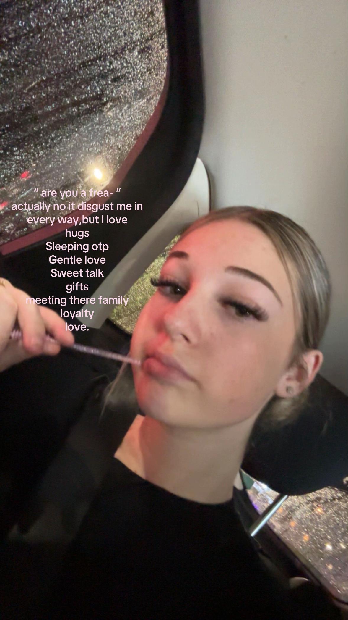 @𝐀𝐥𝐢𝐬𝐡𝐚𝐚
