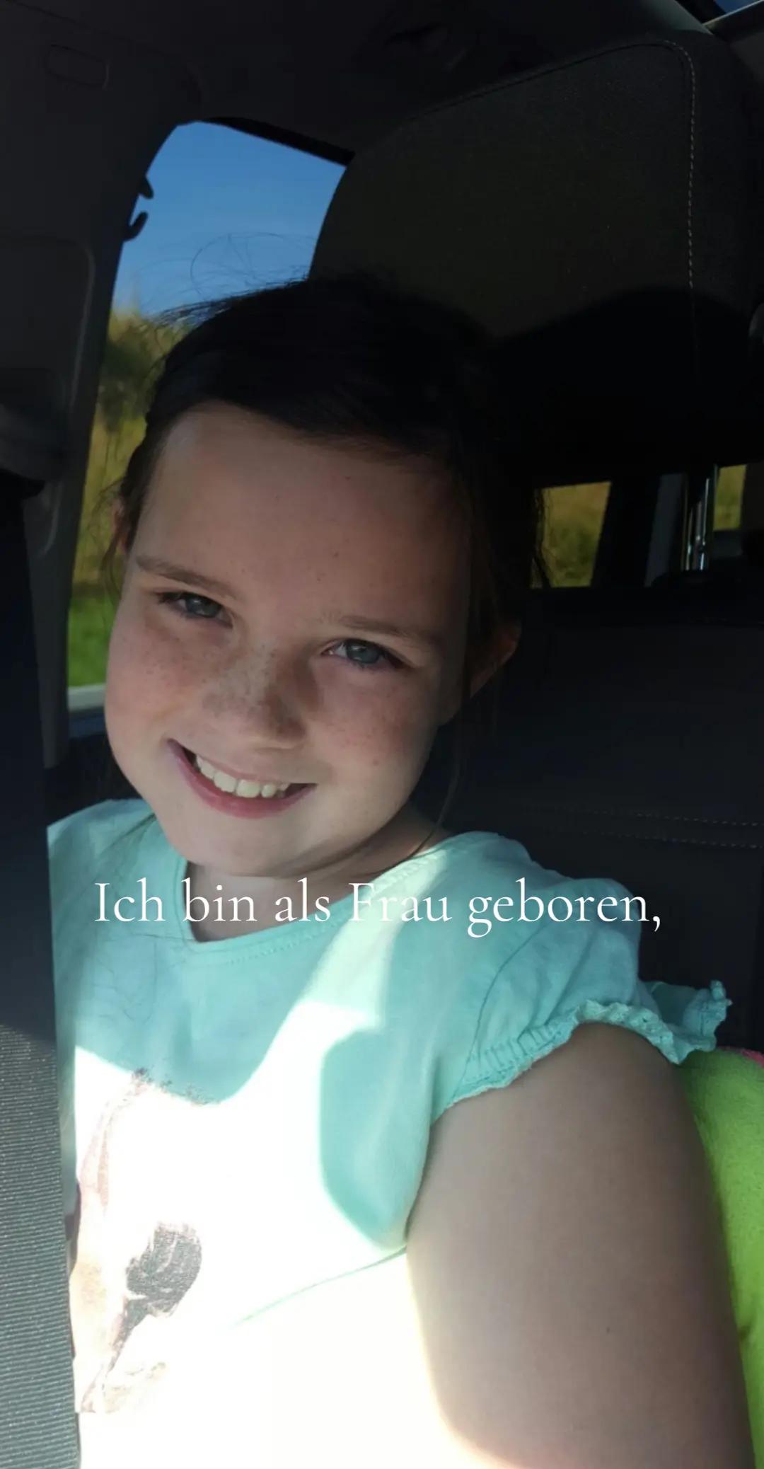 @Felicitas