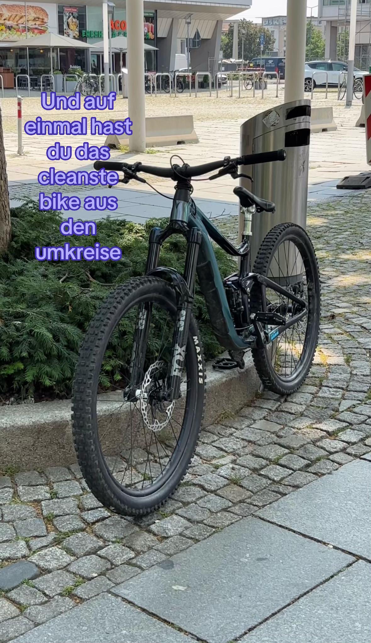 @𝓕𝓻𝓮𝓮𝓻𝓲𝓭𝓮.𝓗𝓾𝓰𝓸
