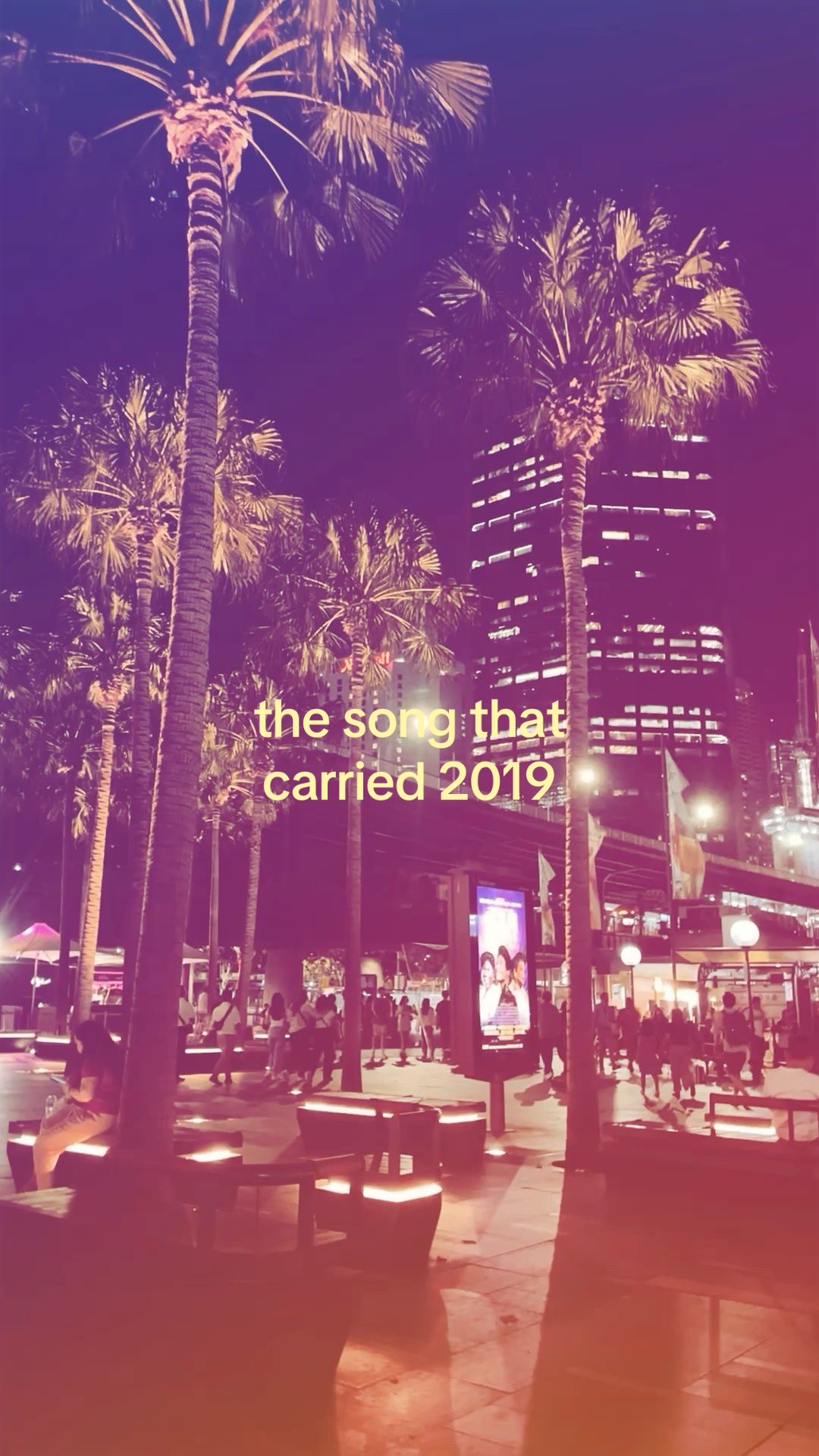 @ariana what are you doing here