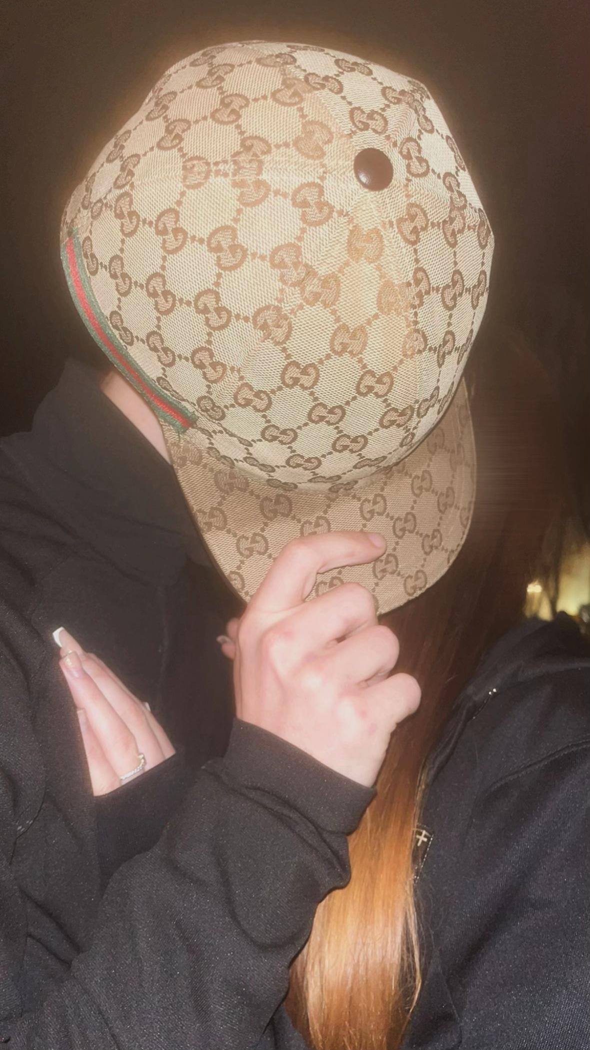 @𝐔𝐬𝐞𝐫𝐁𝐞𝐫𝐥𝐢𝐧𝐨