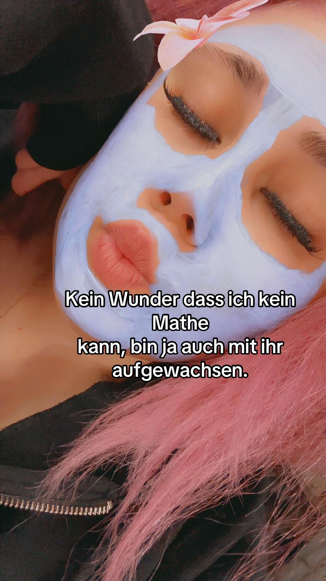 @Beccy🦋۶ৎ