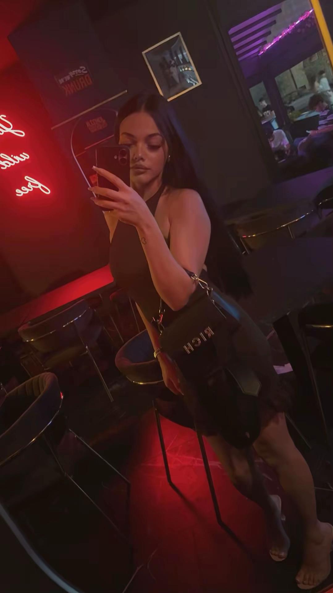 @I L A R Y 🌹