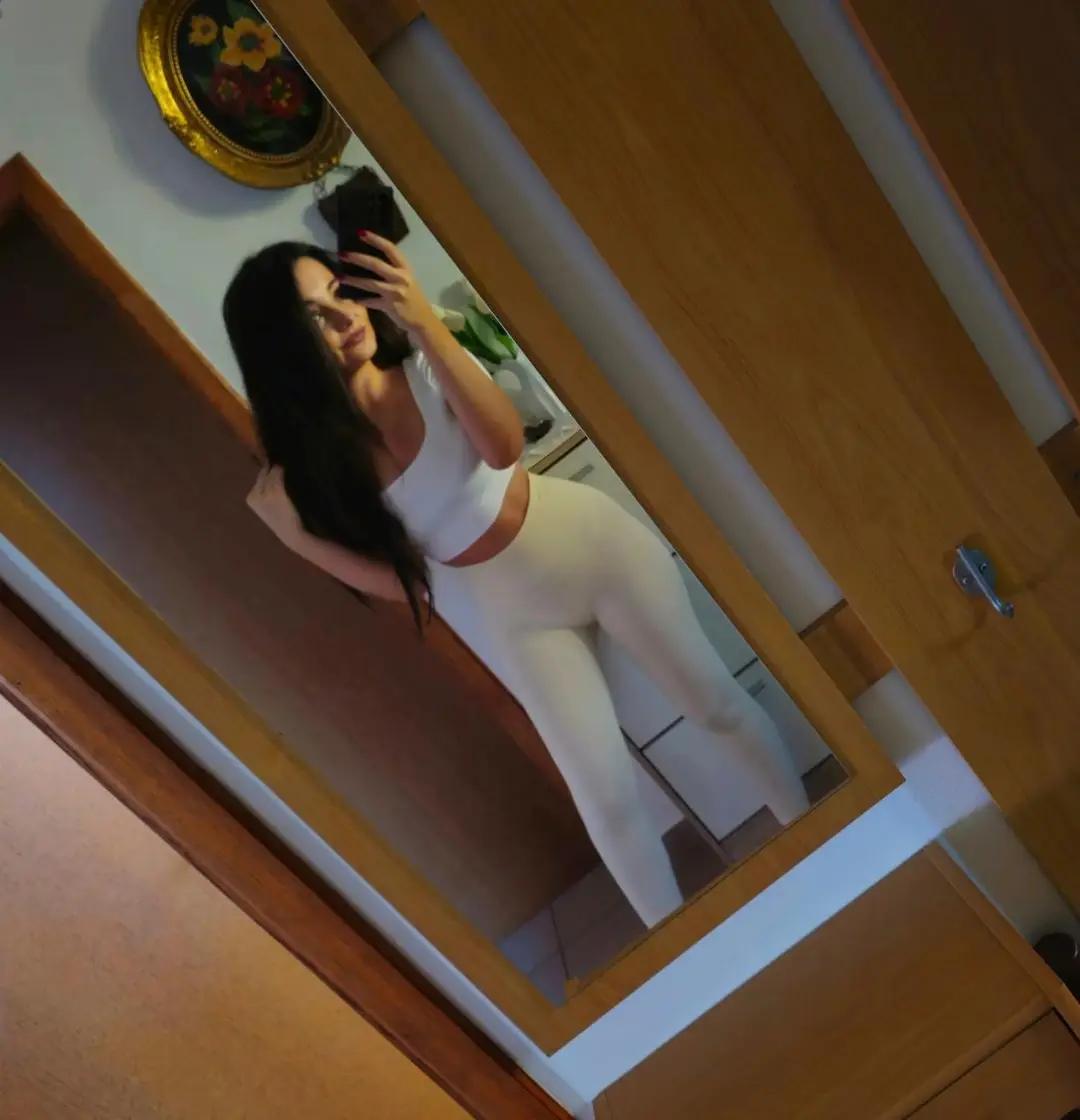 @Tina