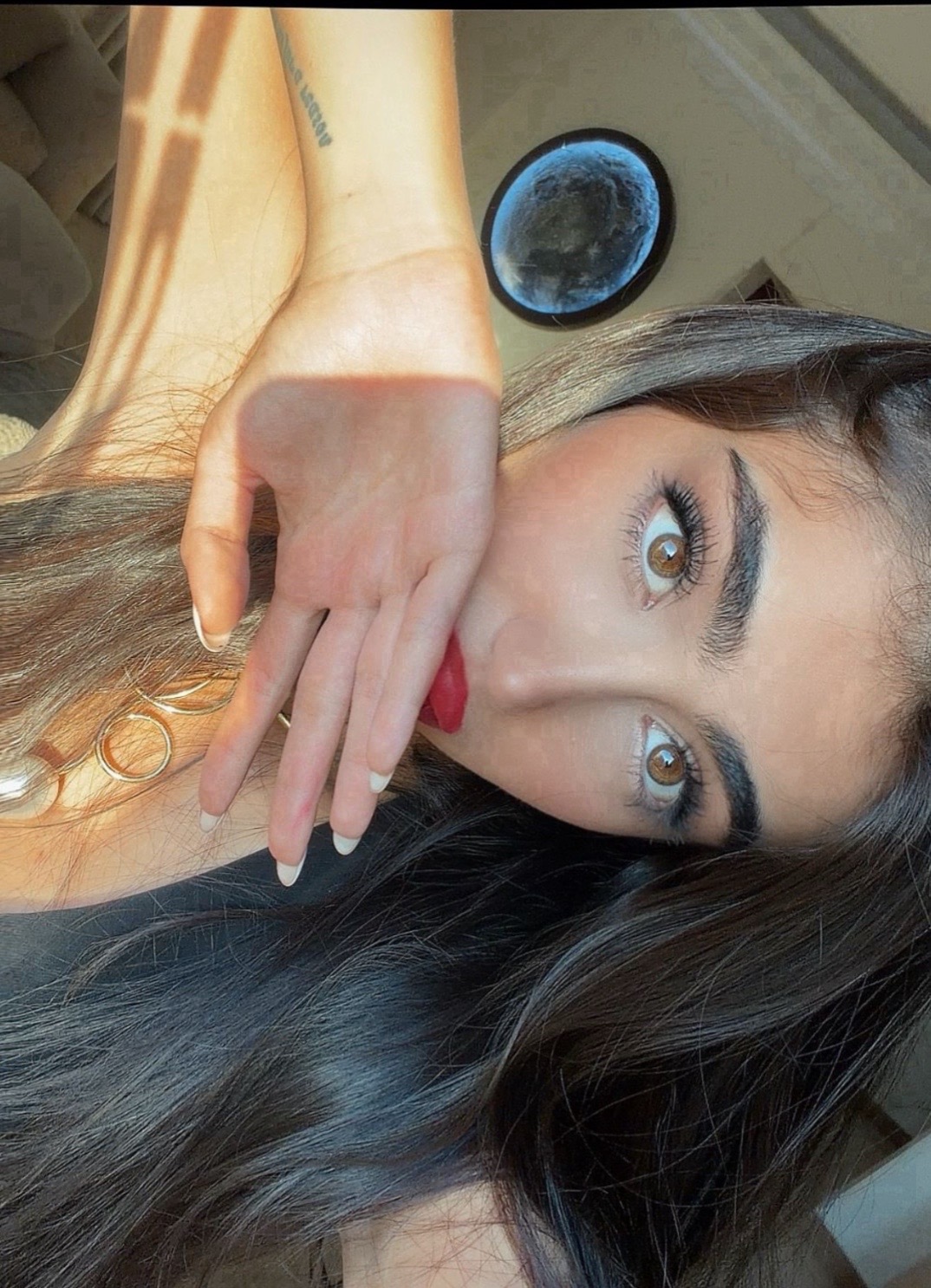 @Ami