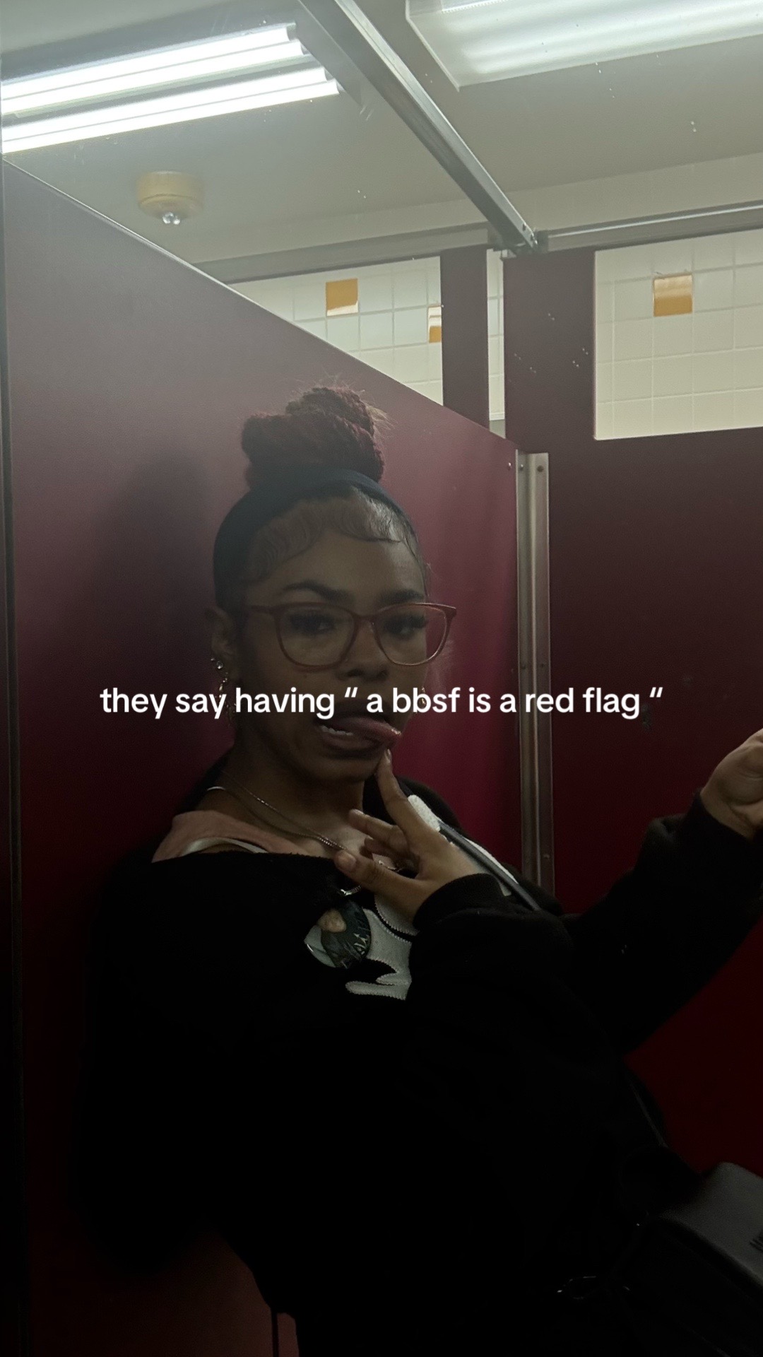 @:|