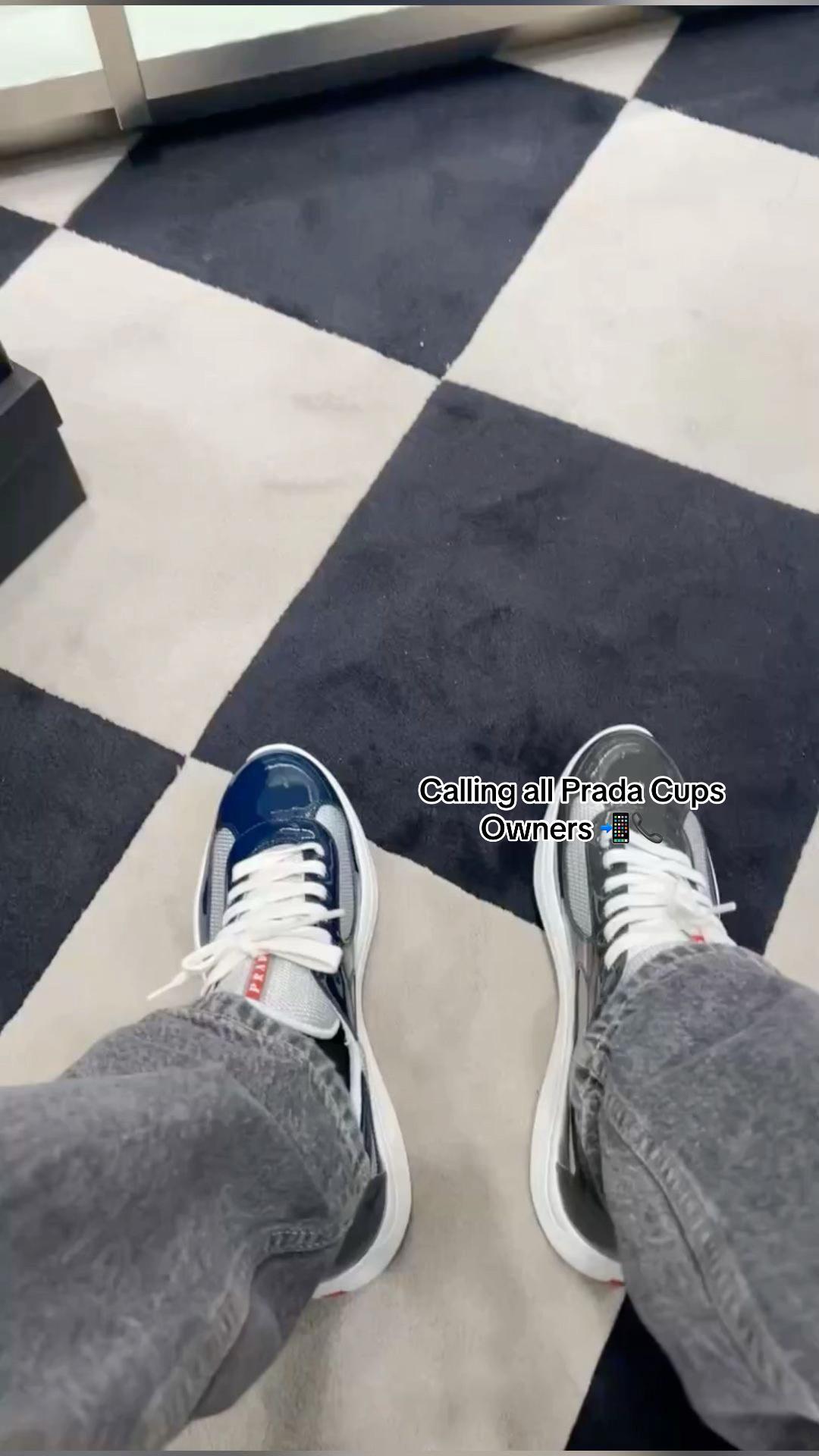 @★