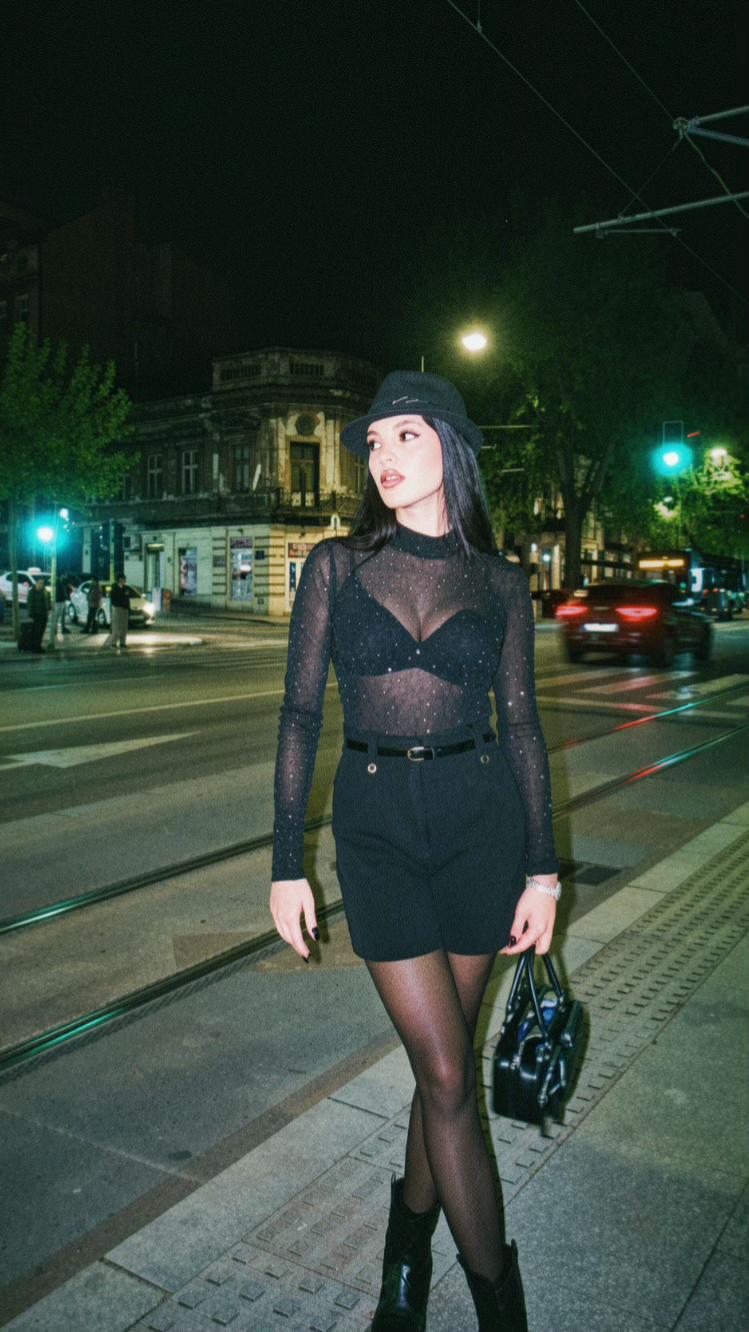 @Alda🖤