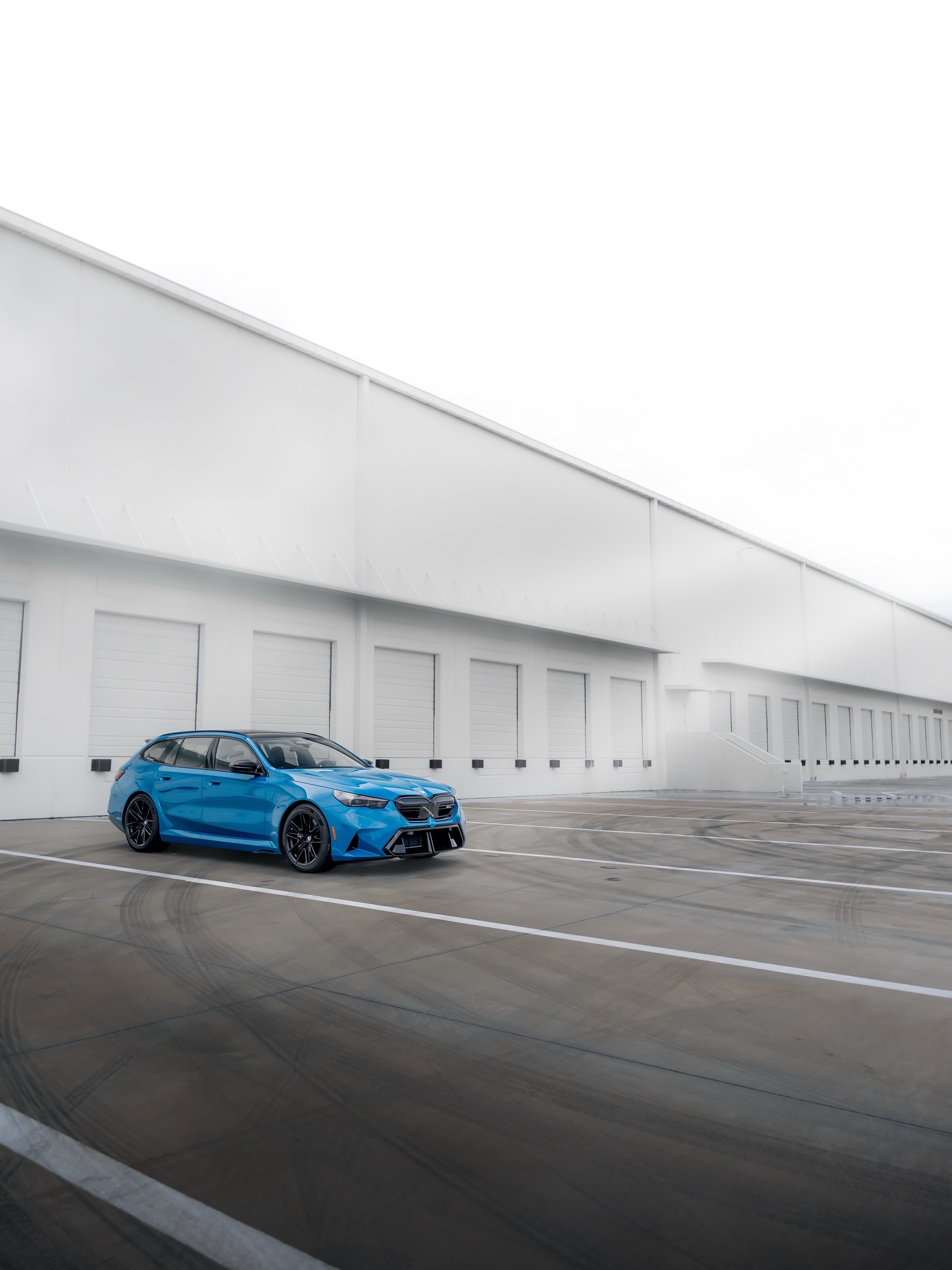 @Premier Auto Lounge