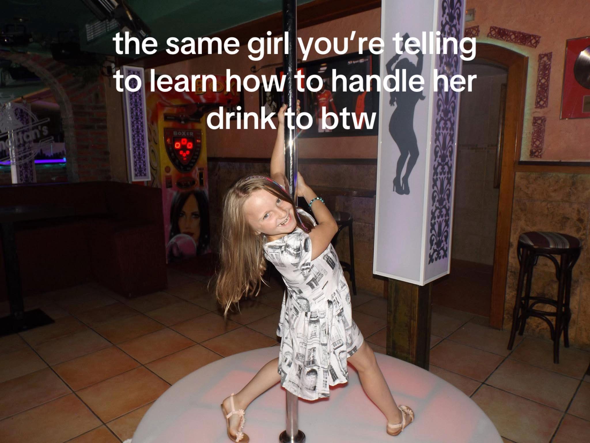 @_karliferriss