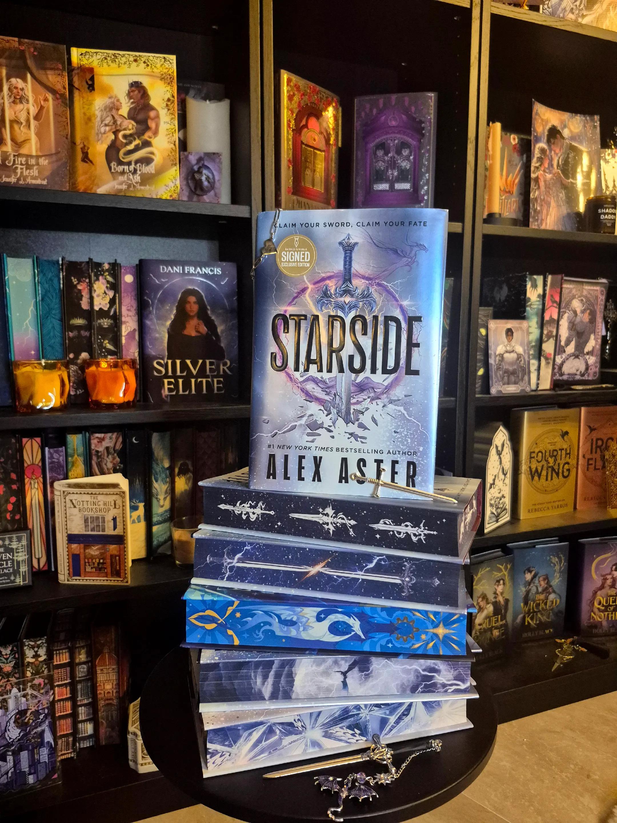 @ShadowedMoon_Sarah📚✨️