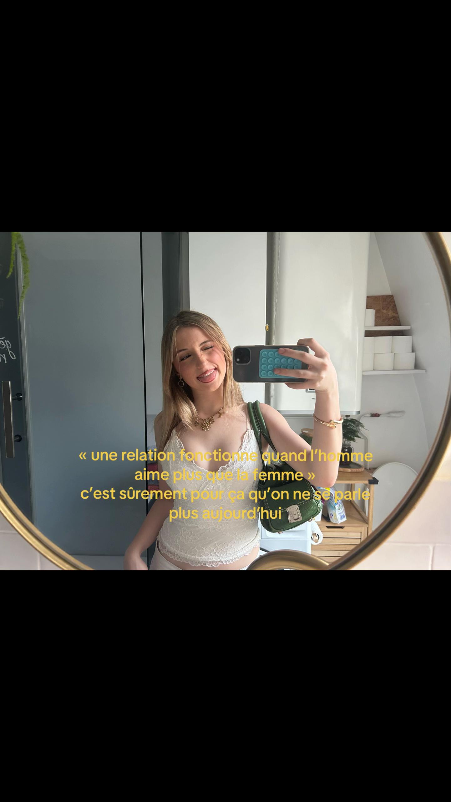 @candi🧘♀️