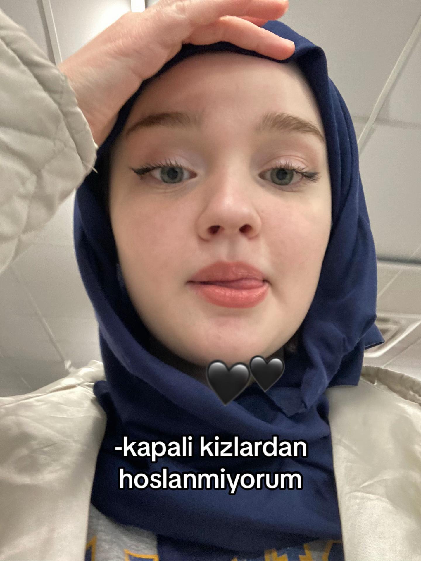 @zeehraaaa7