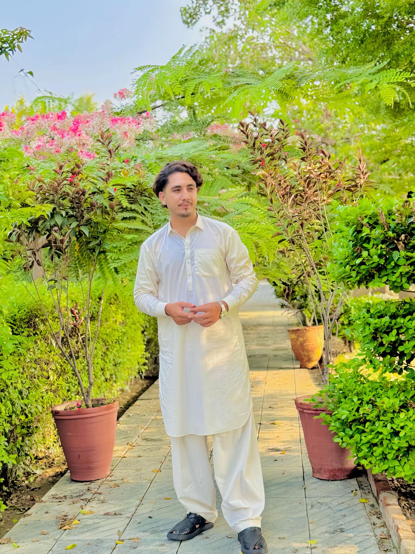 @Sunny❤️🫠