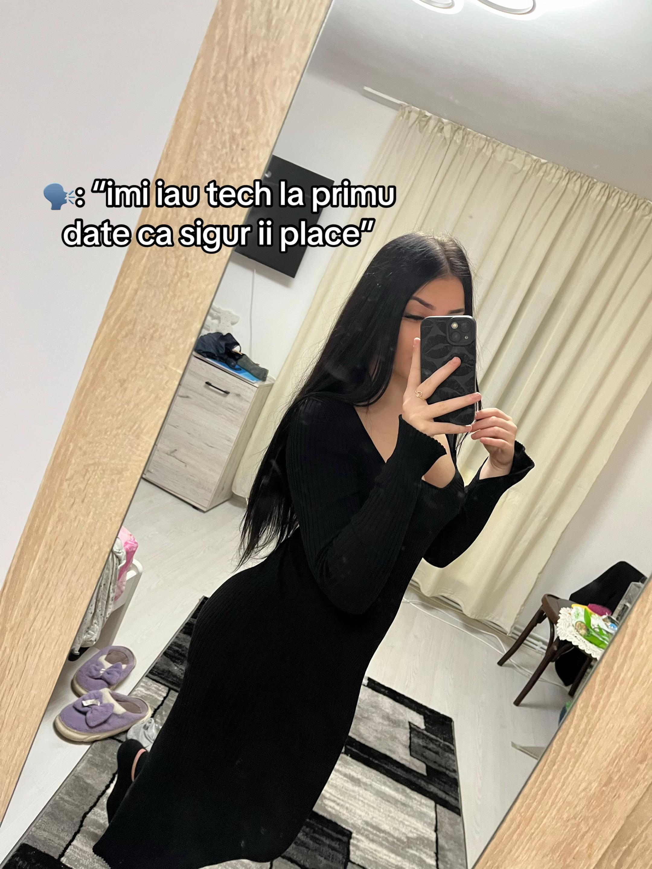 @𝓓𝓮𝓷𝓲𝓼𝓪🖤