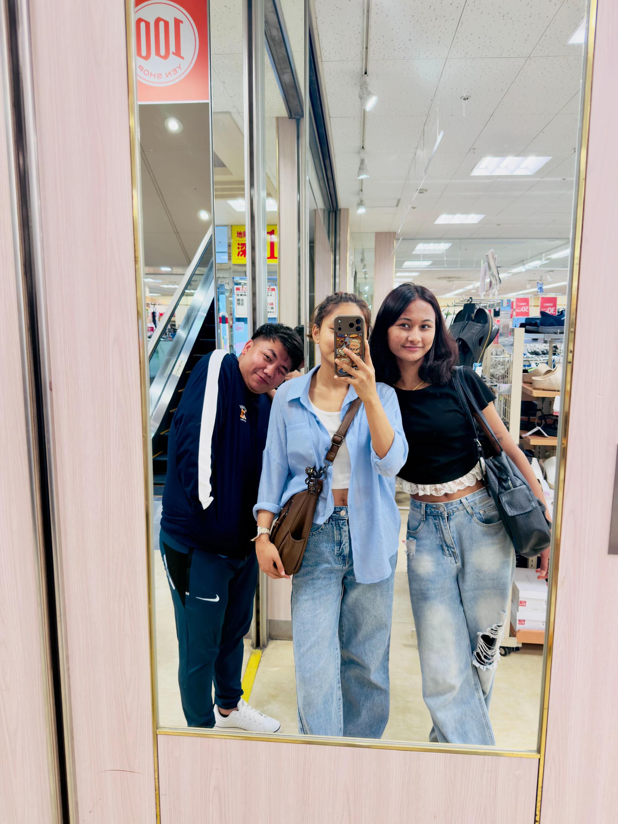 @I'm Mhendo🌼