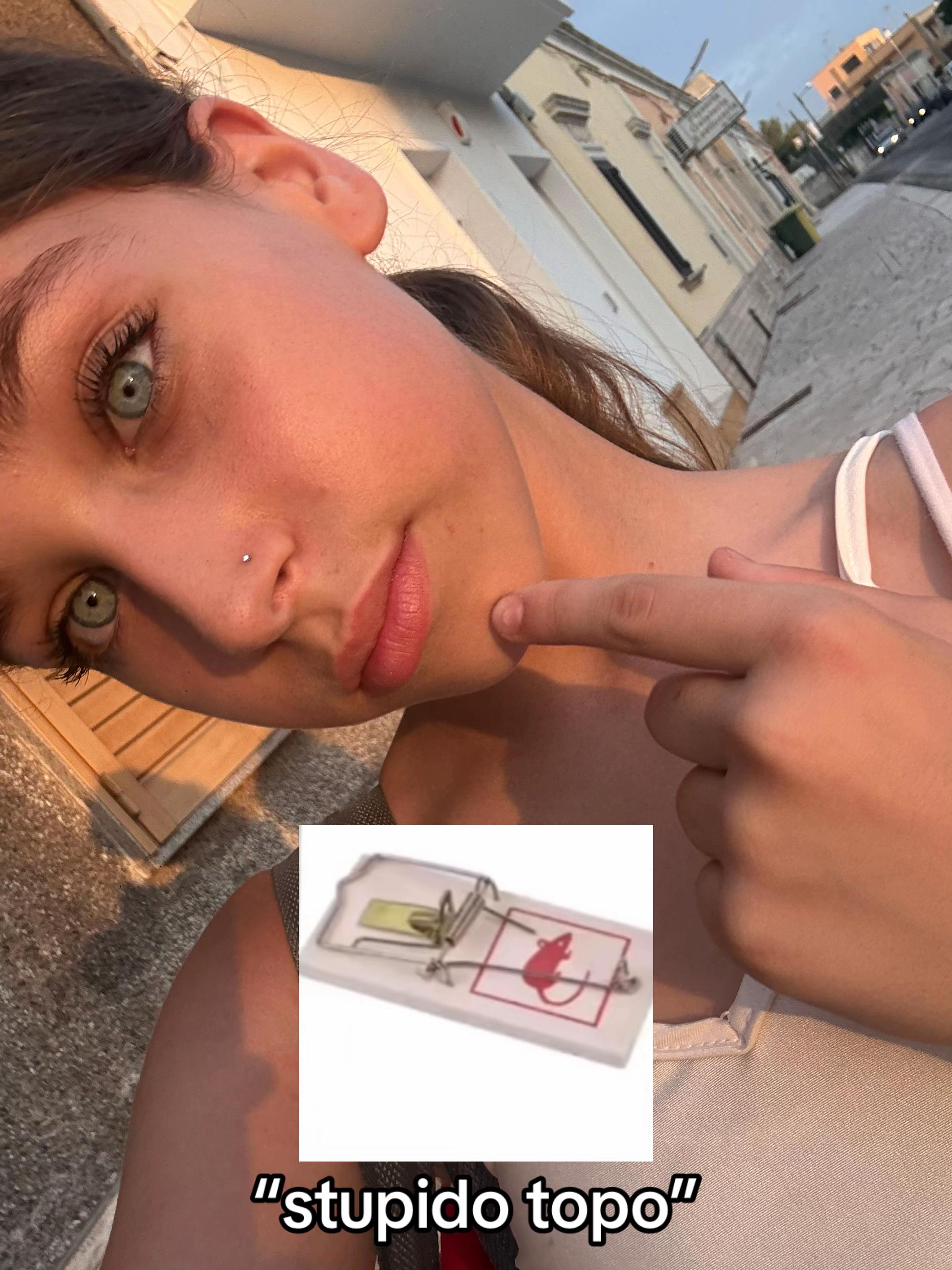 @lesleyspamm